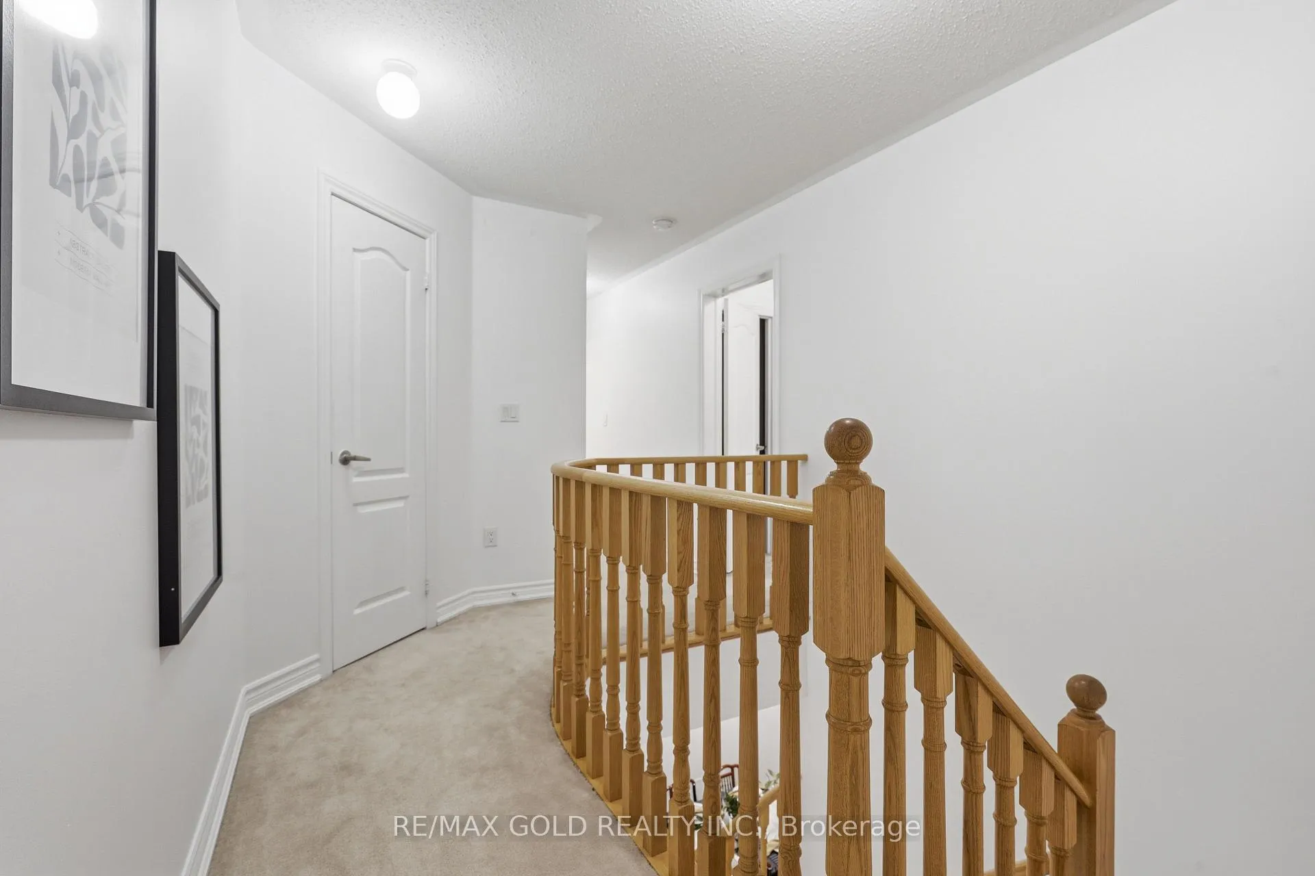 Photo 16 of 43 Hatton Court, Brampton, Credit Valley — HOMEH