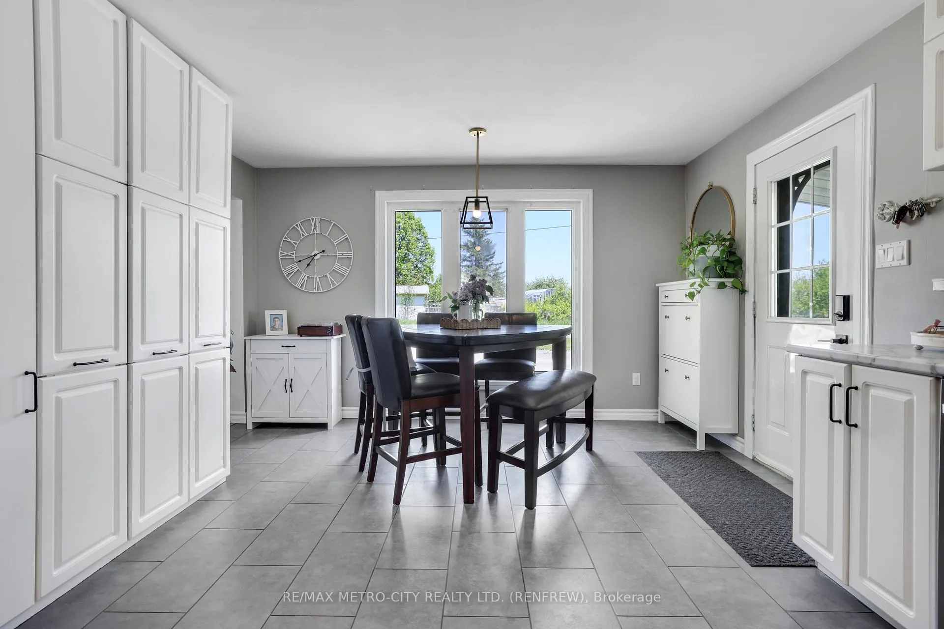 Photo 10 of 8 Fennessy Lane, Admaston/Bromley, Admaston/Bromley — HOMEH