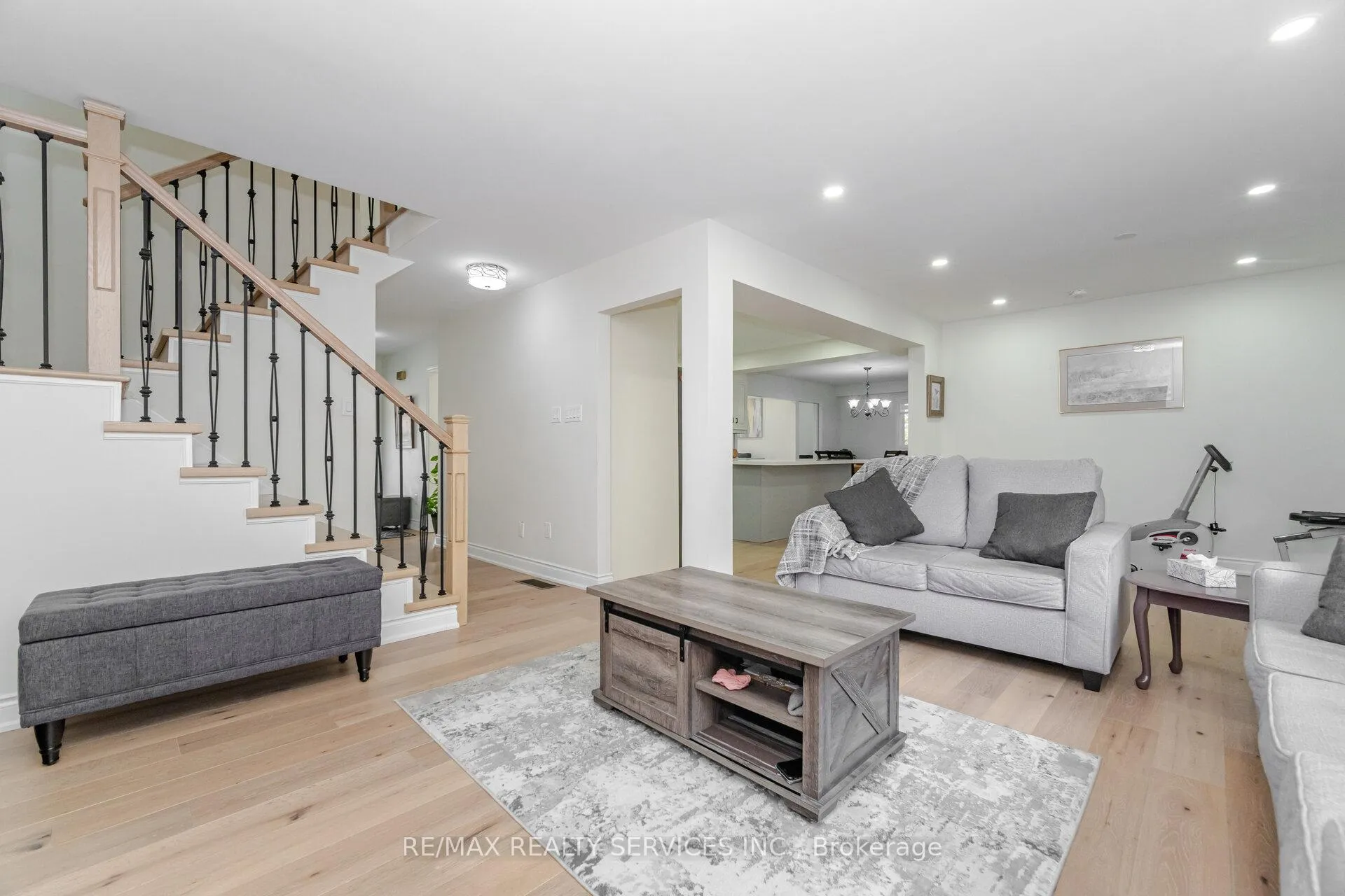 Photo 18 of 14 Snowberry Court, Caledon, Caledon Village — HOMEH