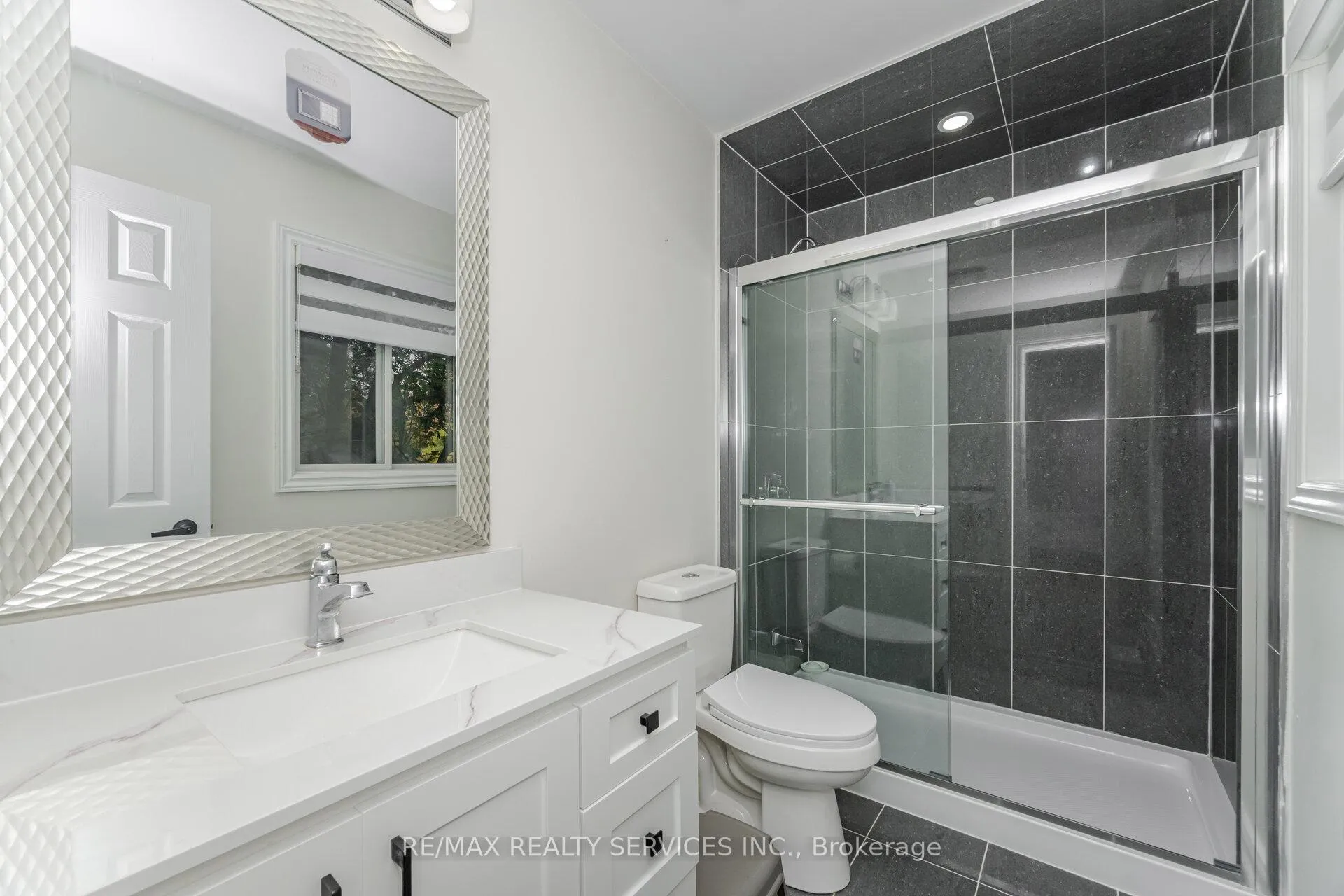Photo 38 of 14 Snowberry Court, Caledon, Caledon Village — HOMEH