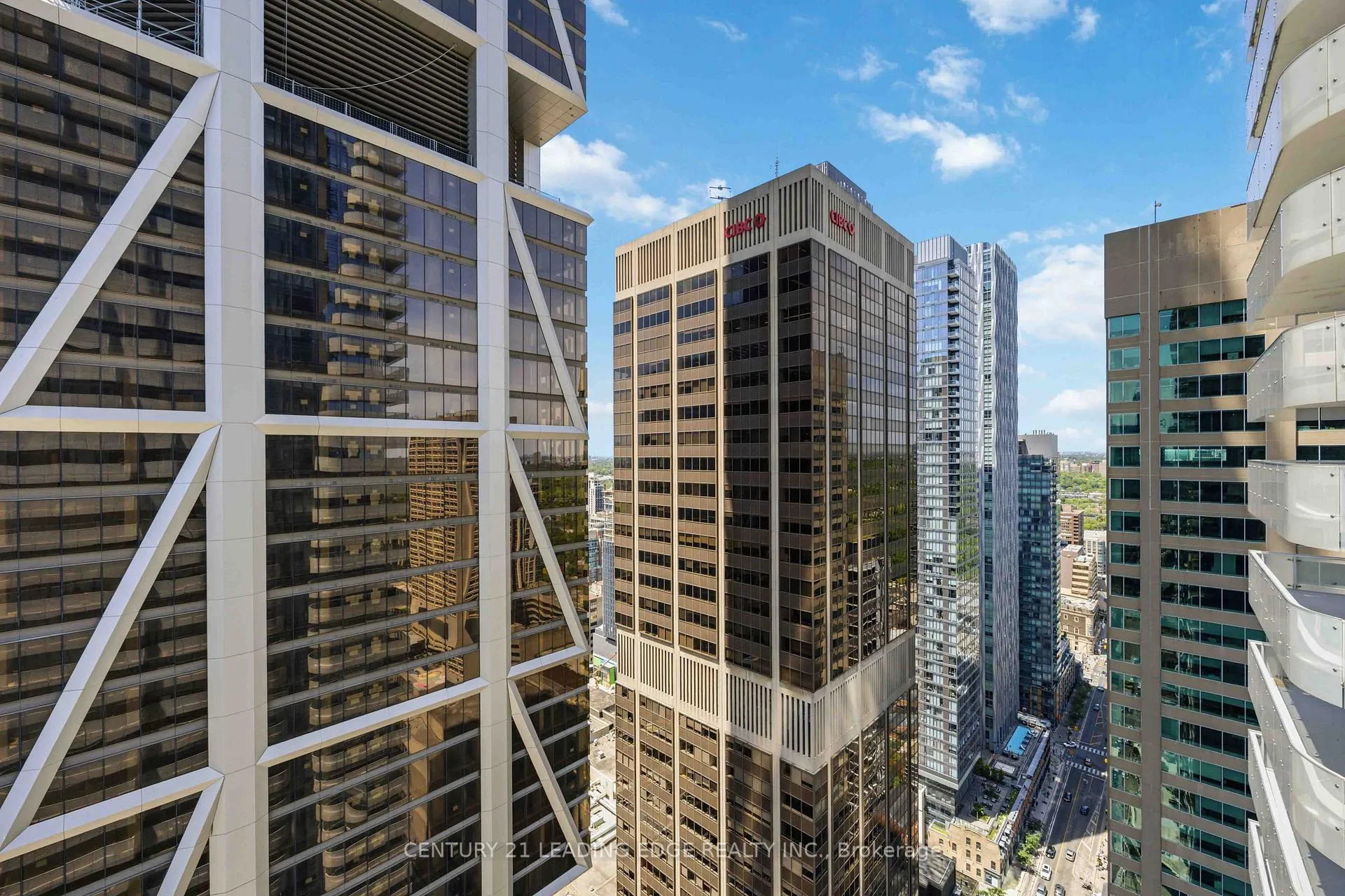 Photo 30 of Unit 3308, 1 Bloor Street E, Toronto, Church-Yonge Corridor — HOMEH
