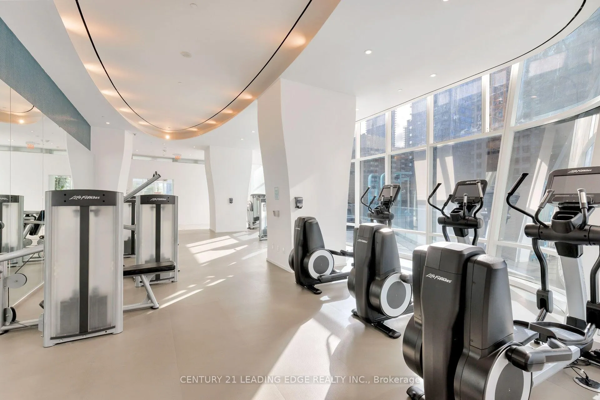 Photo 31 of Unit 3308, 1 Bloor Street E, Toronto, Church-Yonge Corridor — HOMEH