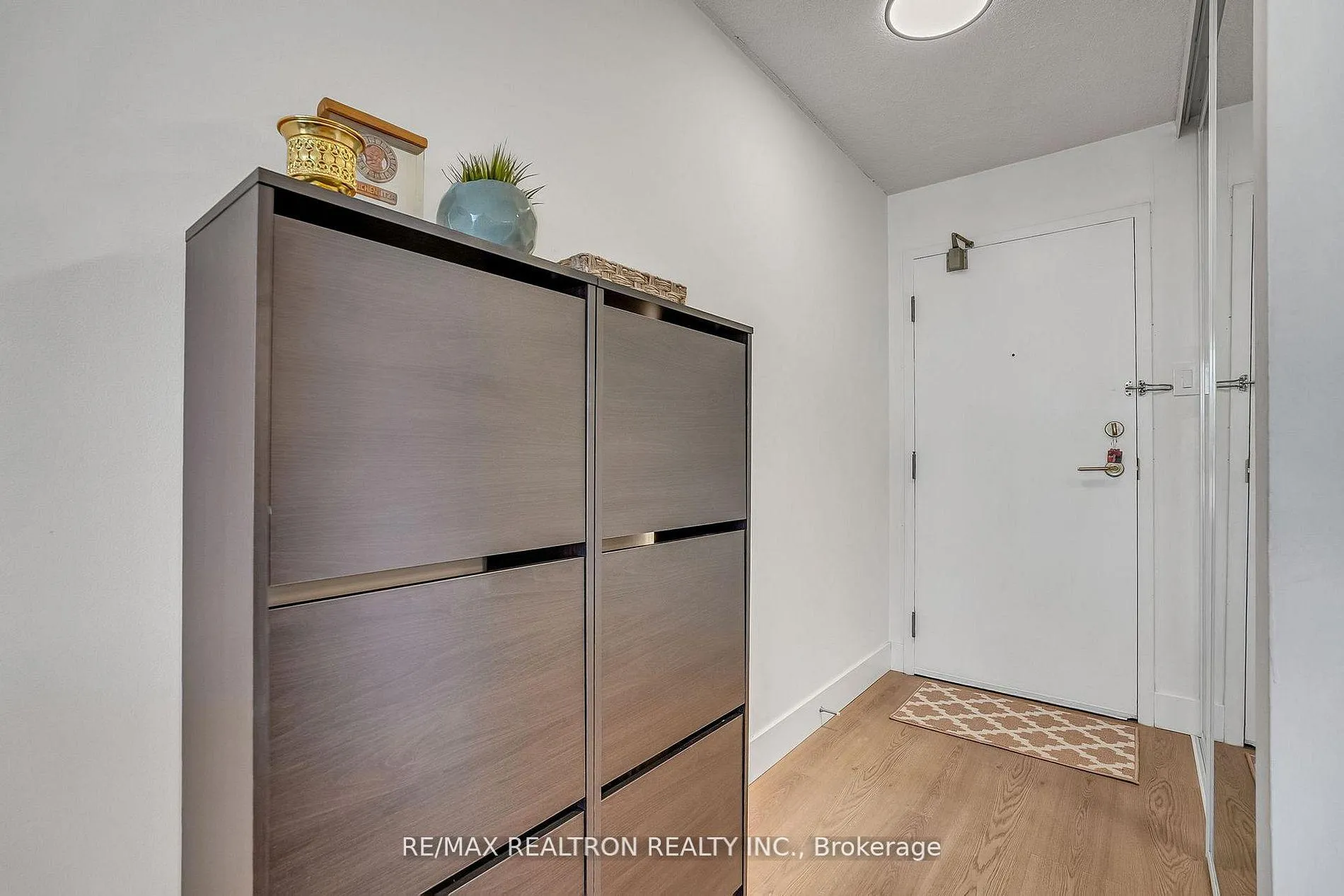 Photo 9 of Unit 1713, 4185 Shipp Drive, Mississauga, City Centre — HOMEH