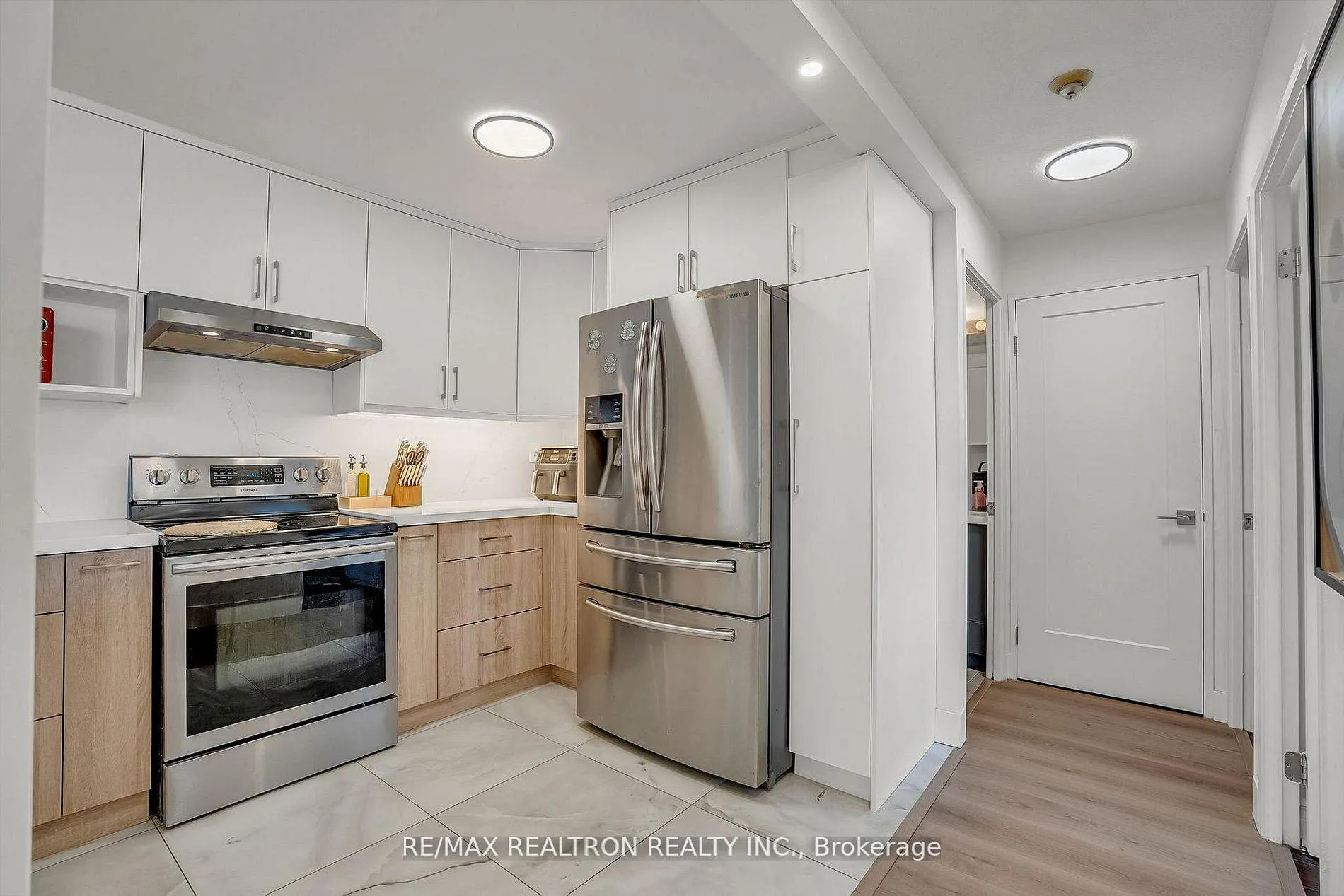 Photo 38 of Unit 1713, 4185 Shipp Drive, Mississauga, City Centre — HOMEH