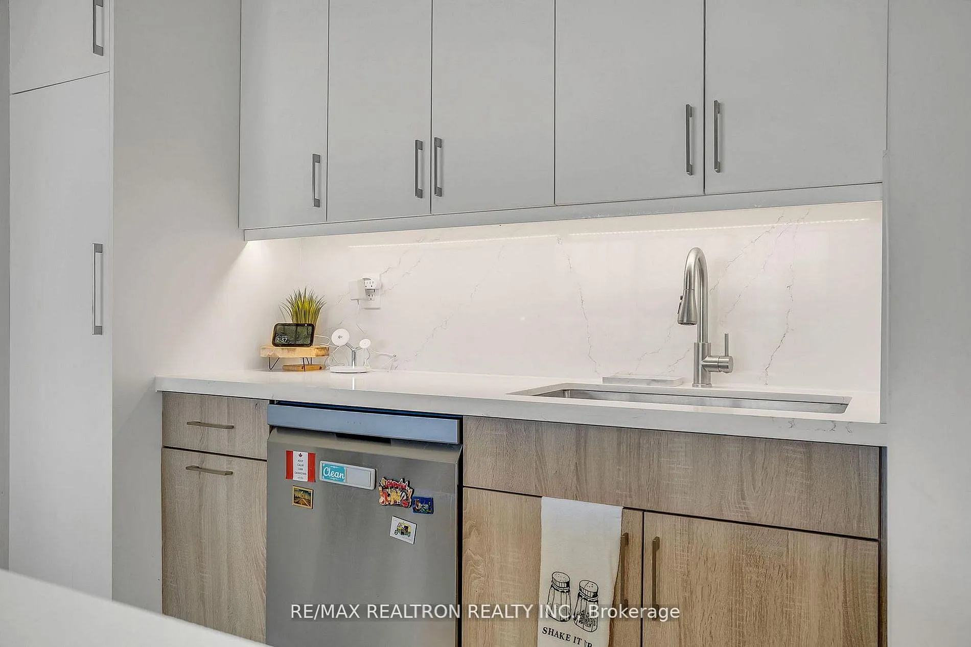Photo 40 of Unit 1713, 4185 Shipp Drive, Mississauga, City Centre — HOMEH