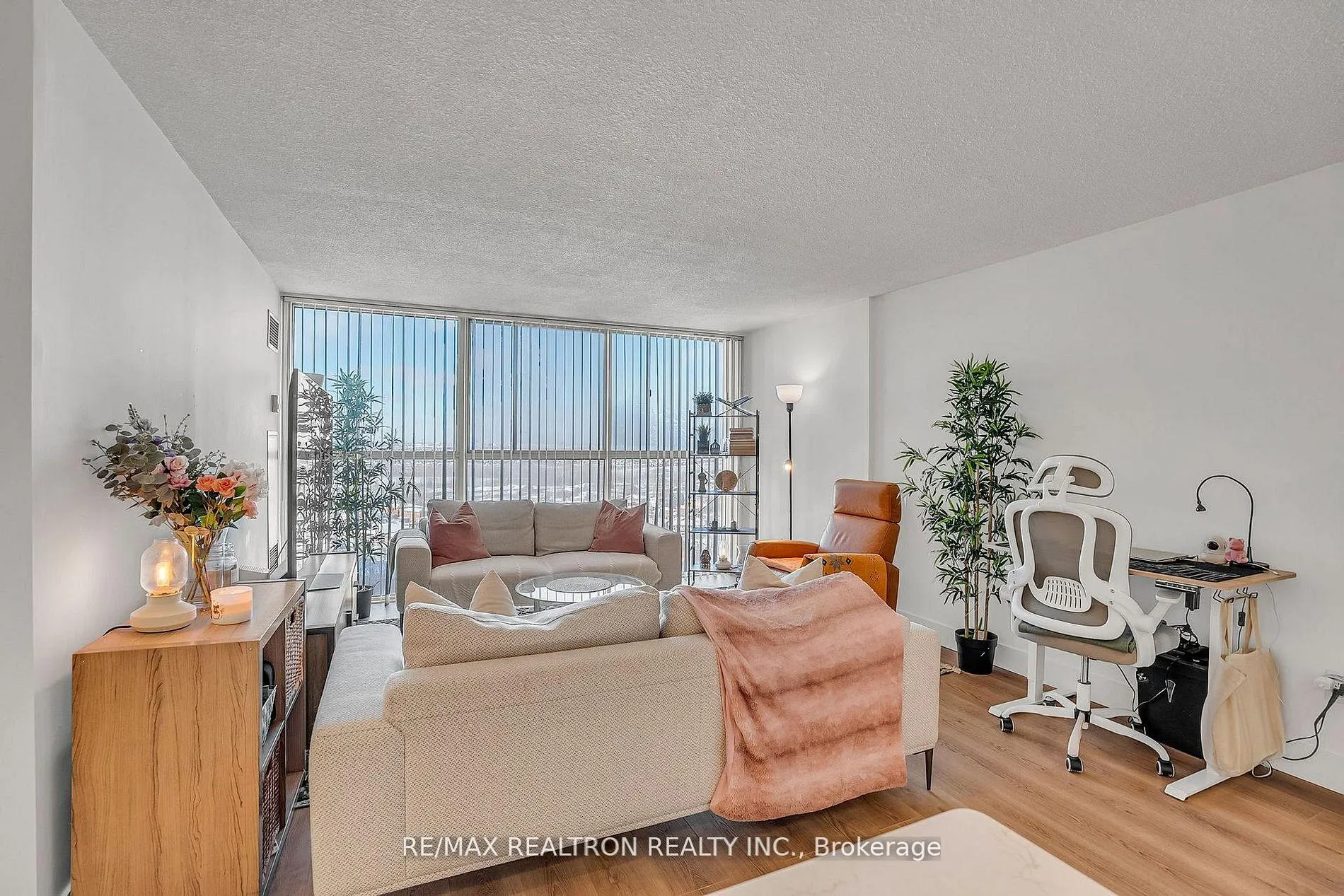 Photo 46 of Unit 1713, 4185 Shipp Drive, Mississauga, City Centre — HOMEH