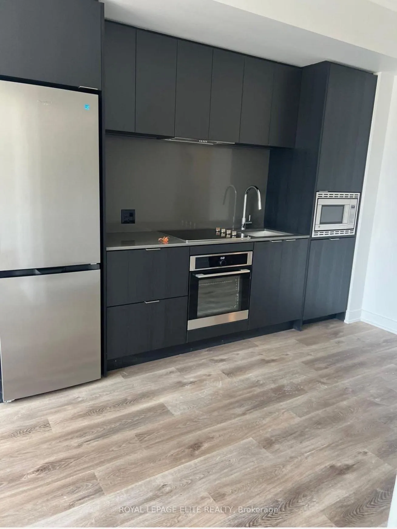 Photo 7 of Unit 212, 3009 Novar Road, Mississauga, Cooksville — HOMEH