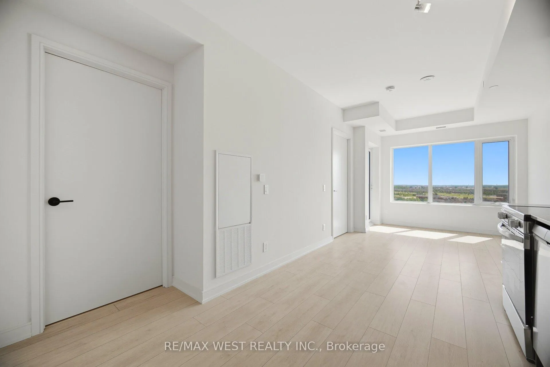 Photo 16 of Unit 1306, 8020 Derry Road, Milton, Coates — HOMEH