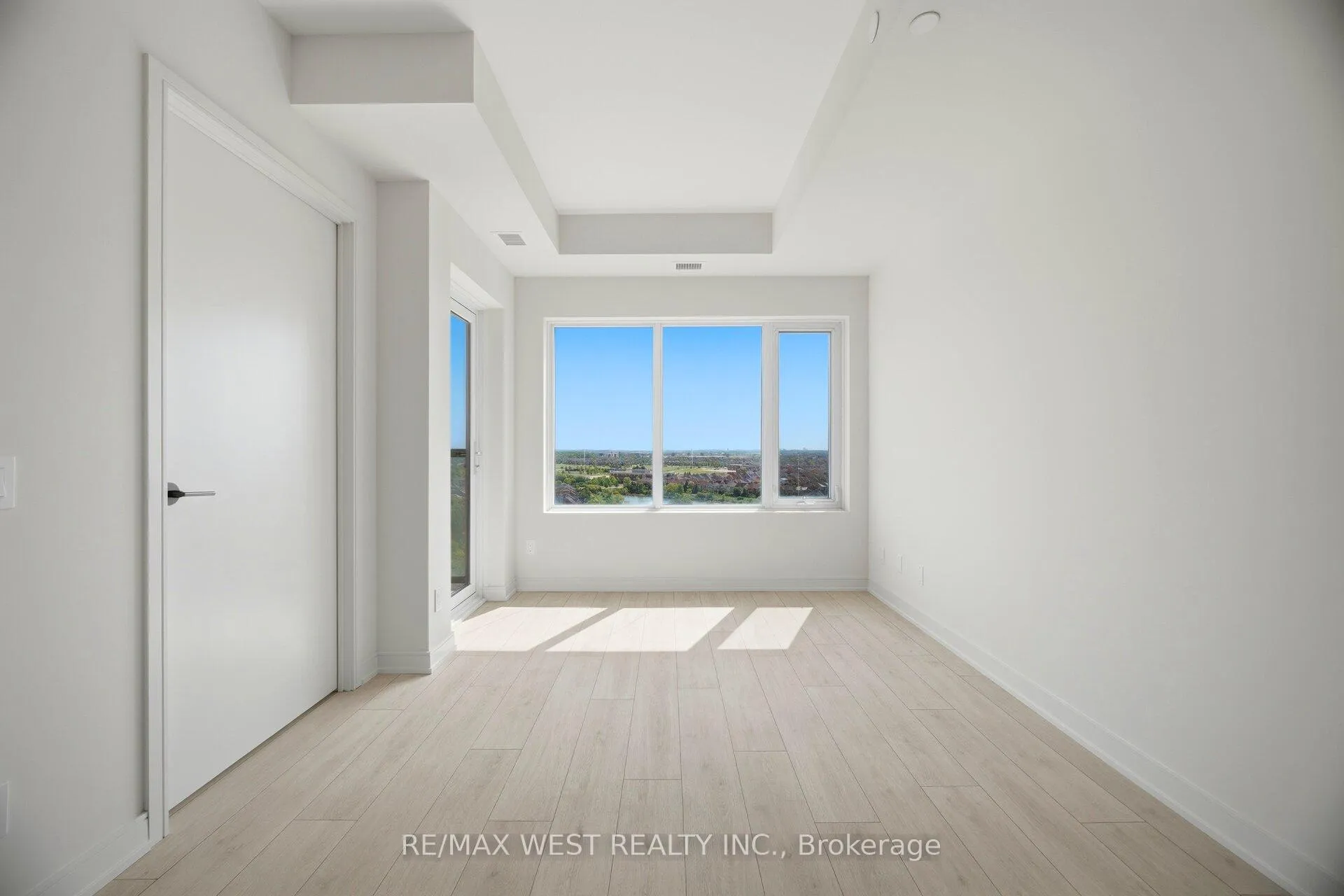 Photo 17 of Unit 1306, 8020 Derry Road, Milton, Coates — HOMEH