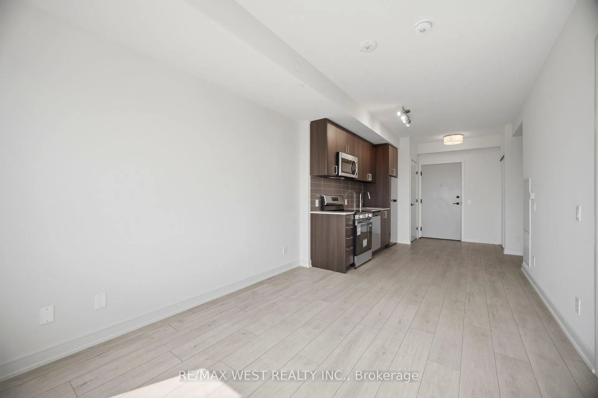 Photo 20 of Unit 1306, 8020 Derry Road, Milton, Coates — HOMEH