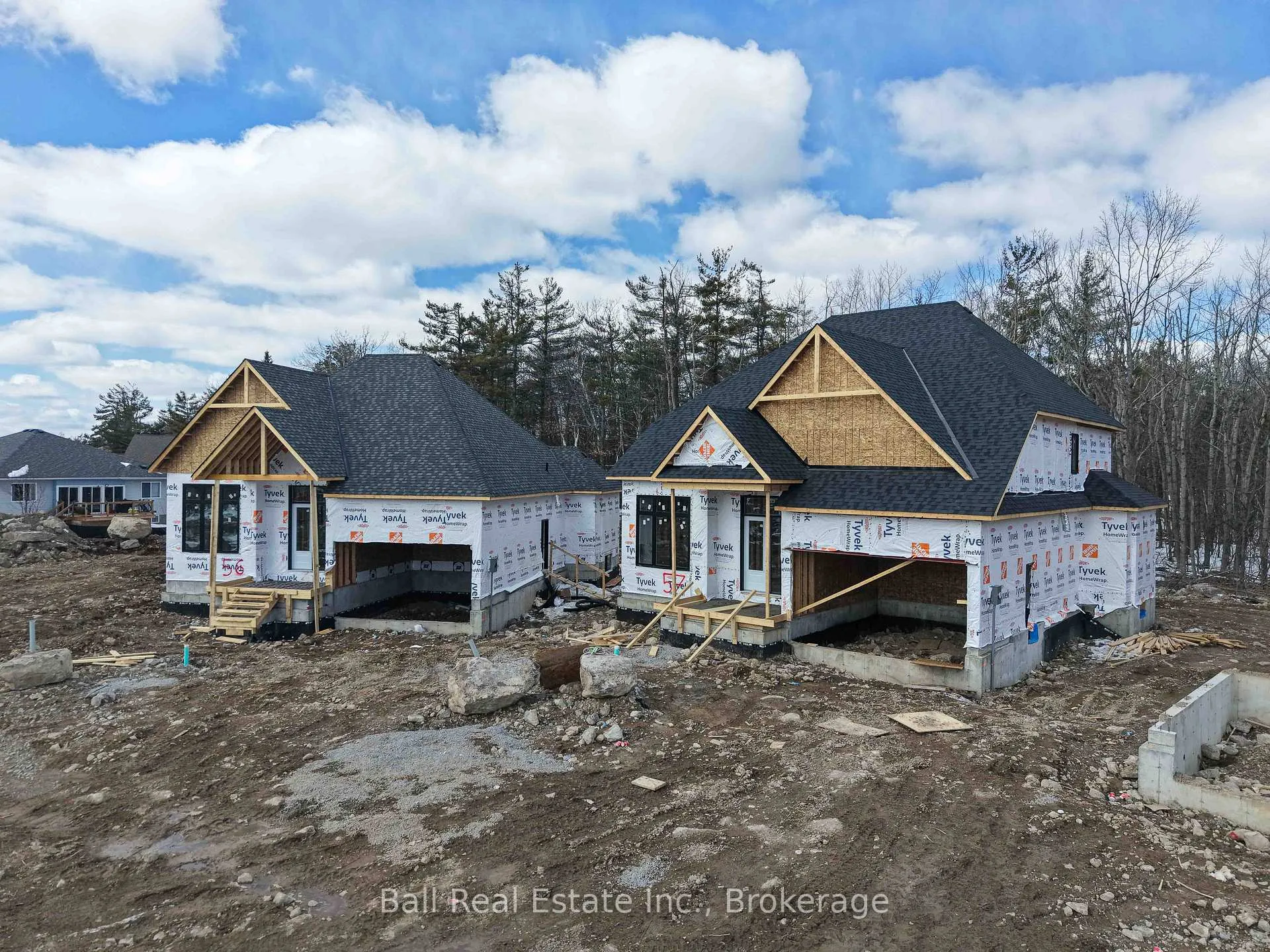 Photo 9 of 43 Hemlock Crescent, Kawartha Lakes, Bobcaygeon — HOMEH
