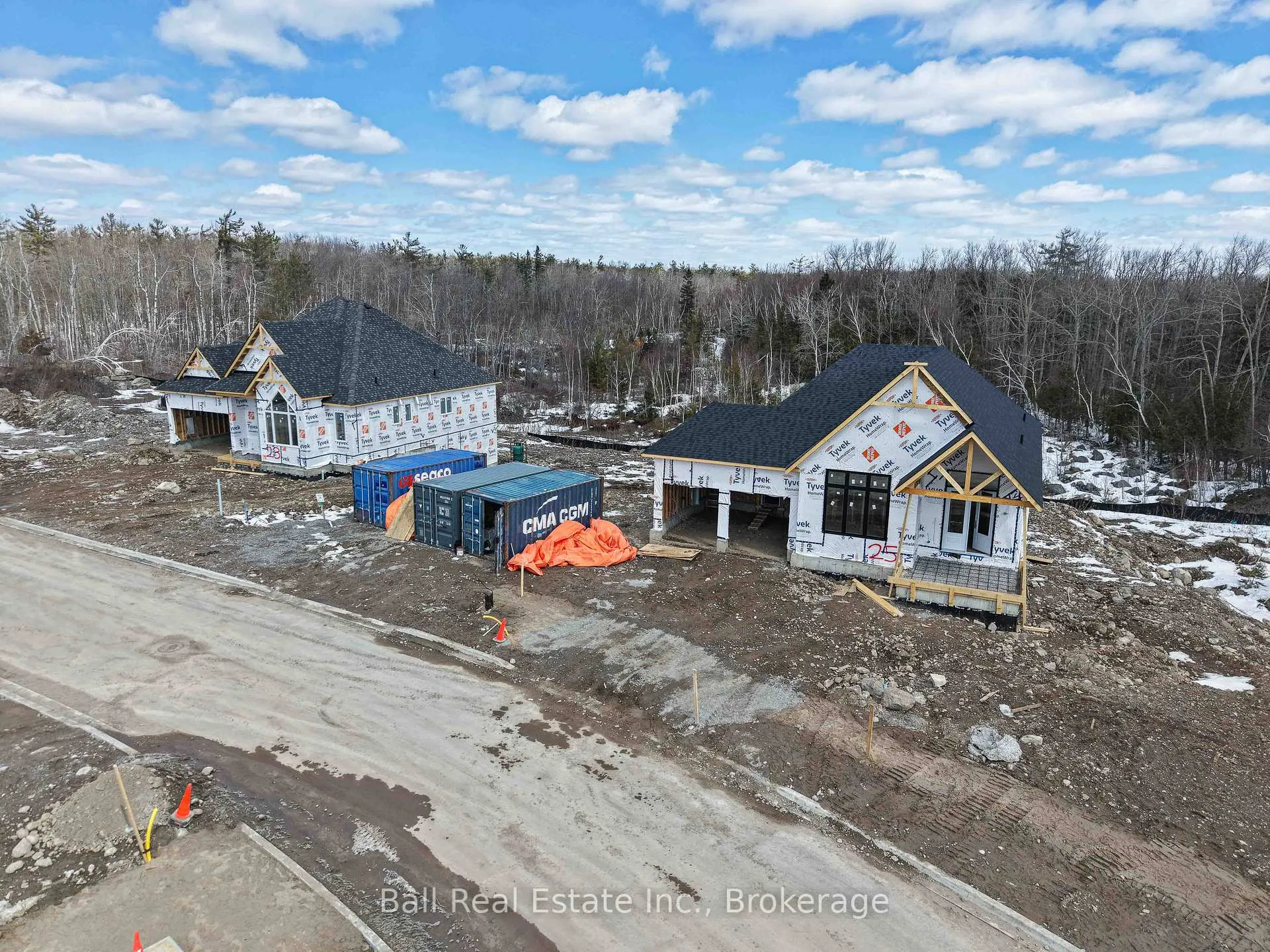 Photo 16 of 43 Hemlock Crescent, Kawartha Lakes, Bobcaygeon — HOMEH