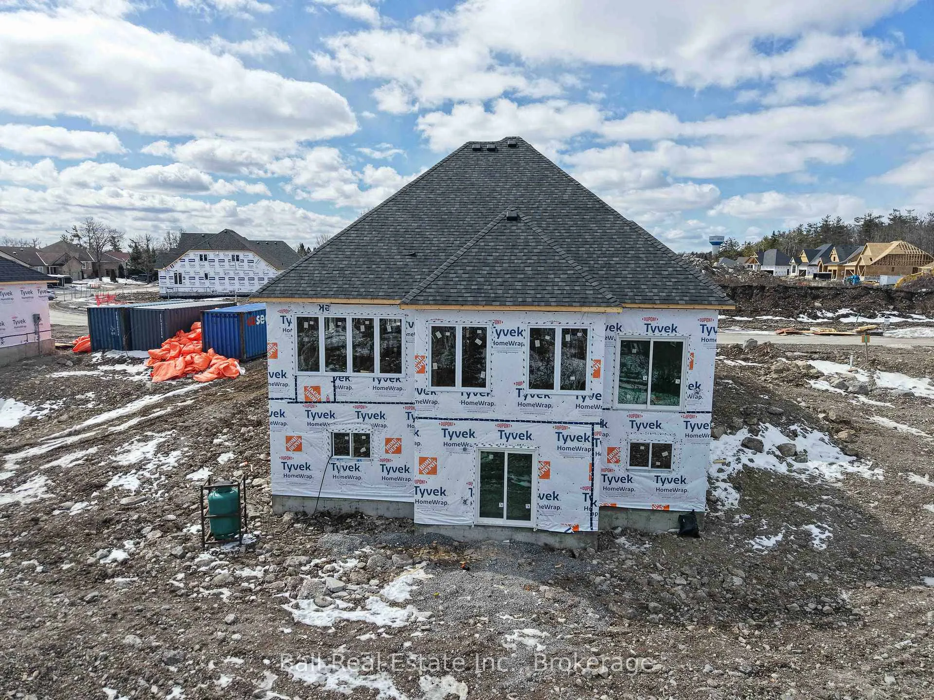 Photo 20 of 43 Hemlock Crescent, Kawartha Lakes, Bobcaygeon — HOMEH