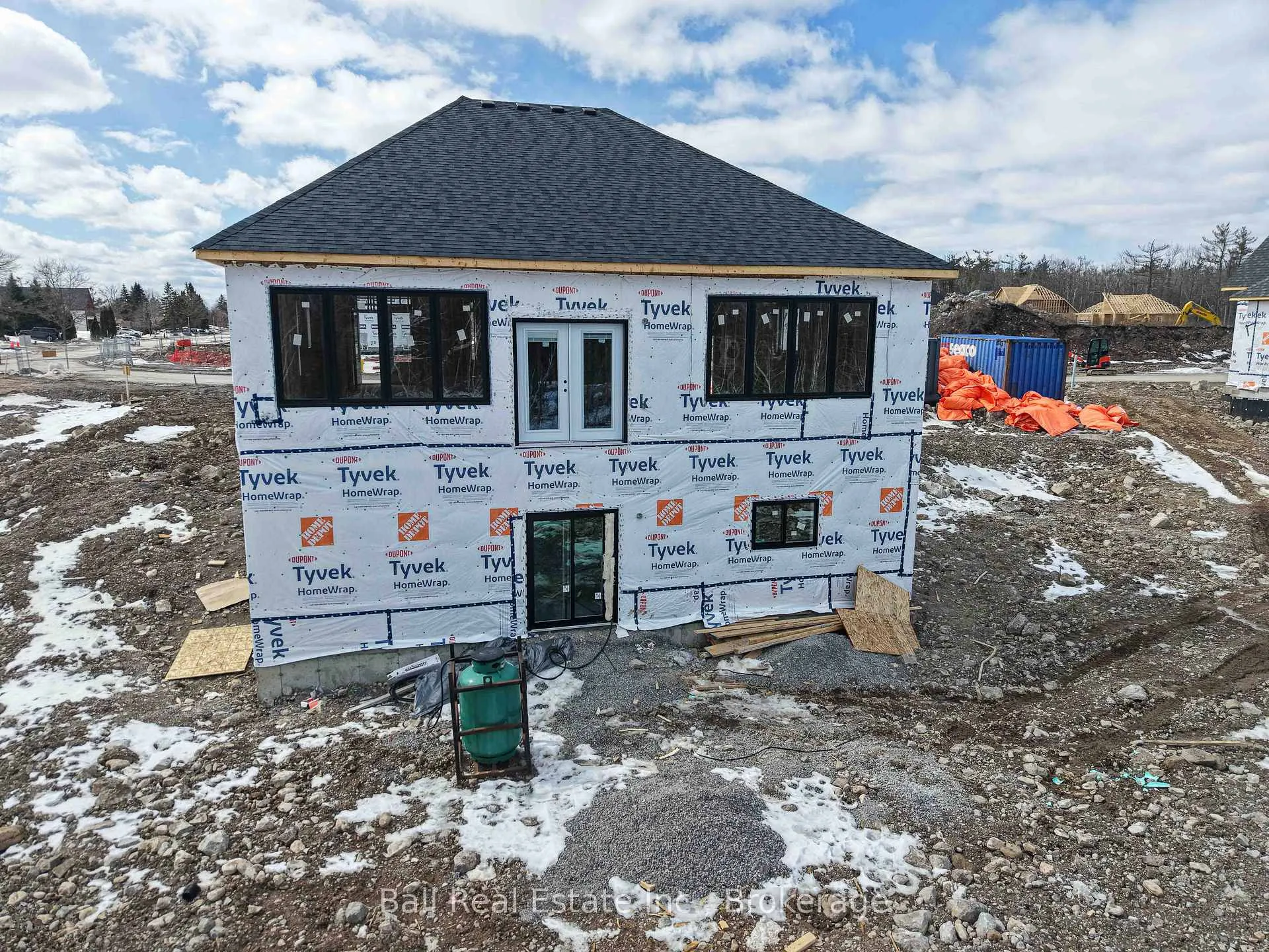Photo 21 of 43 Hemlock Crescent, Kawartha Lakes, Bobcaygeon — HOMEH