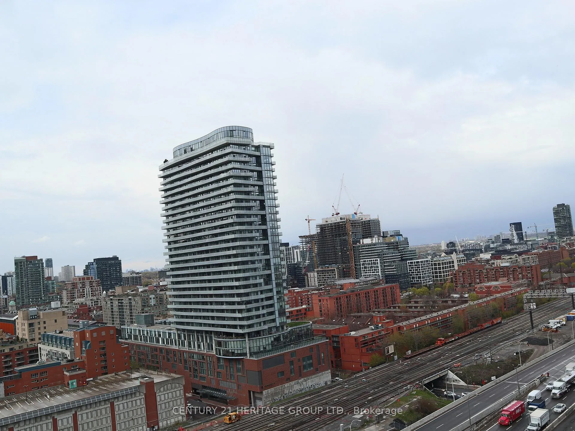 Photo 14 of Unit 1903, 55 Cooper Street, Toronto, Waterfront Communities — HOMEH