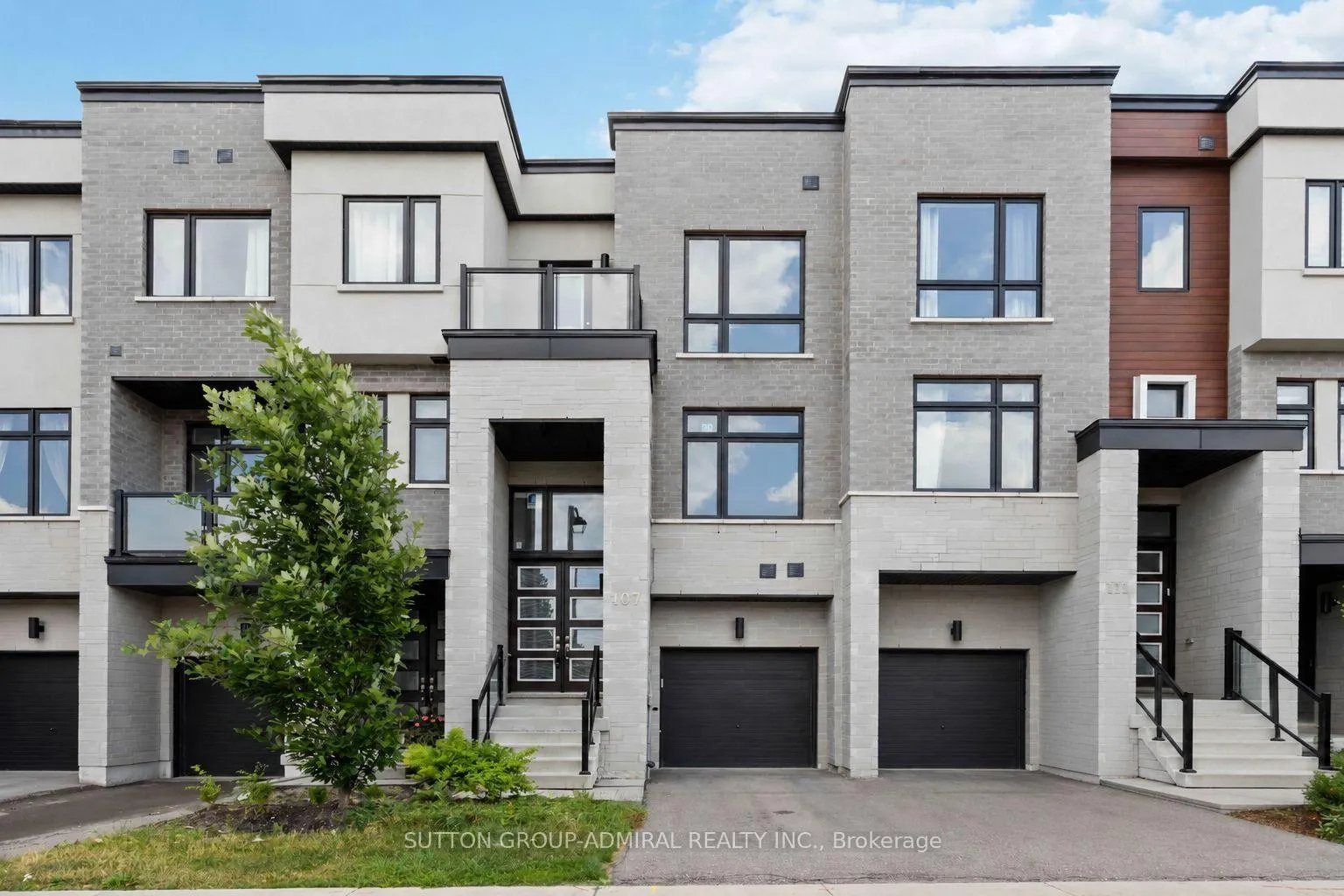 Photo 1 of 107 Lebovic Campus Drive, Vaughan, Patterson — HOMEH