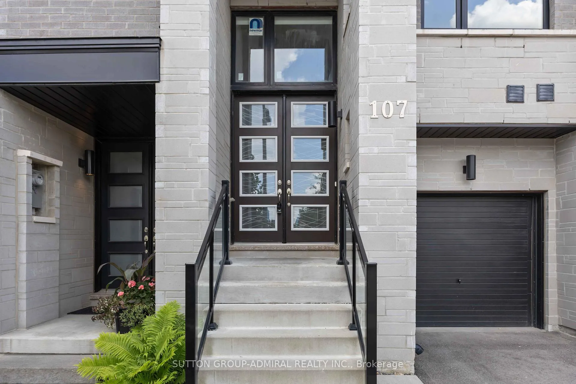 Photo 2 of 107 Lebovic Campus Drive, Vaughan, Patterson — HOMEH