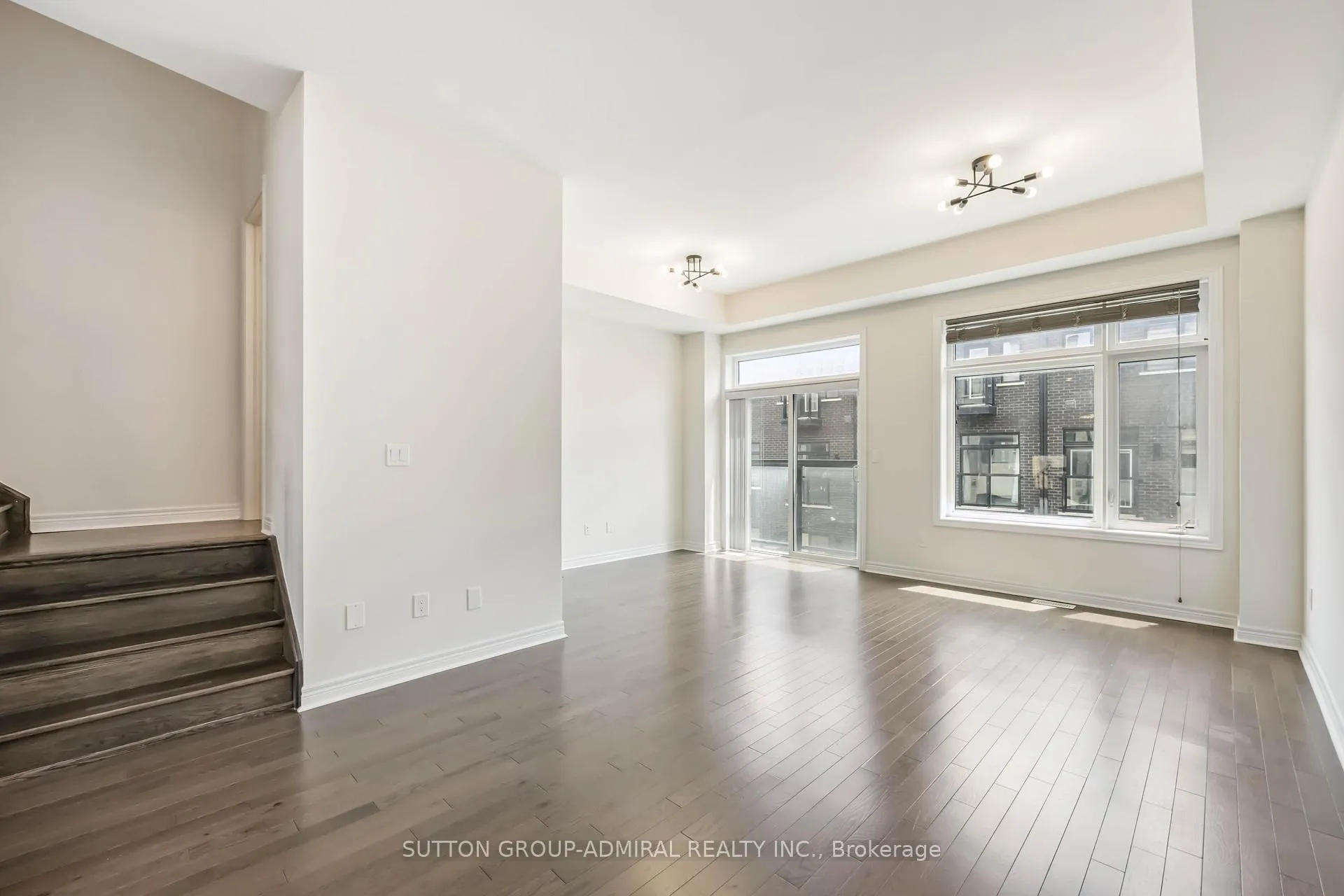 Photo 11 of 107 Lebovic Campus Drive, Vaughan, Patterson — HOMEH