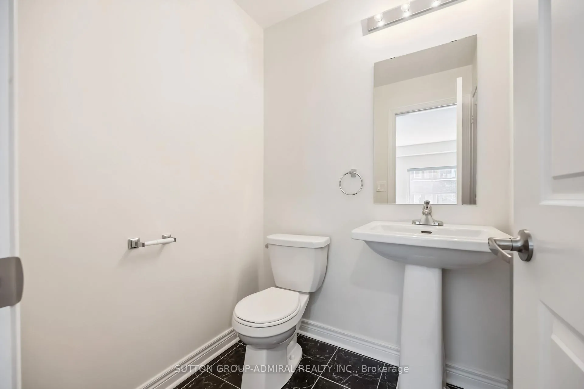 Photo 28 of 107 Lebovic Campus Drive, Vaughan, Patterson — HOMEH