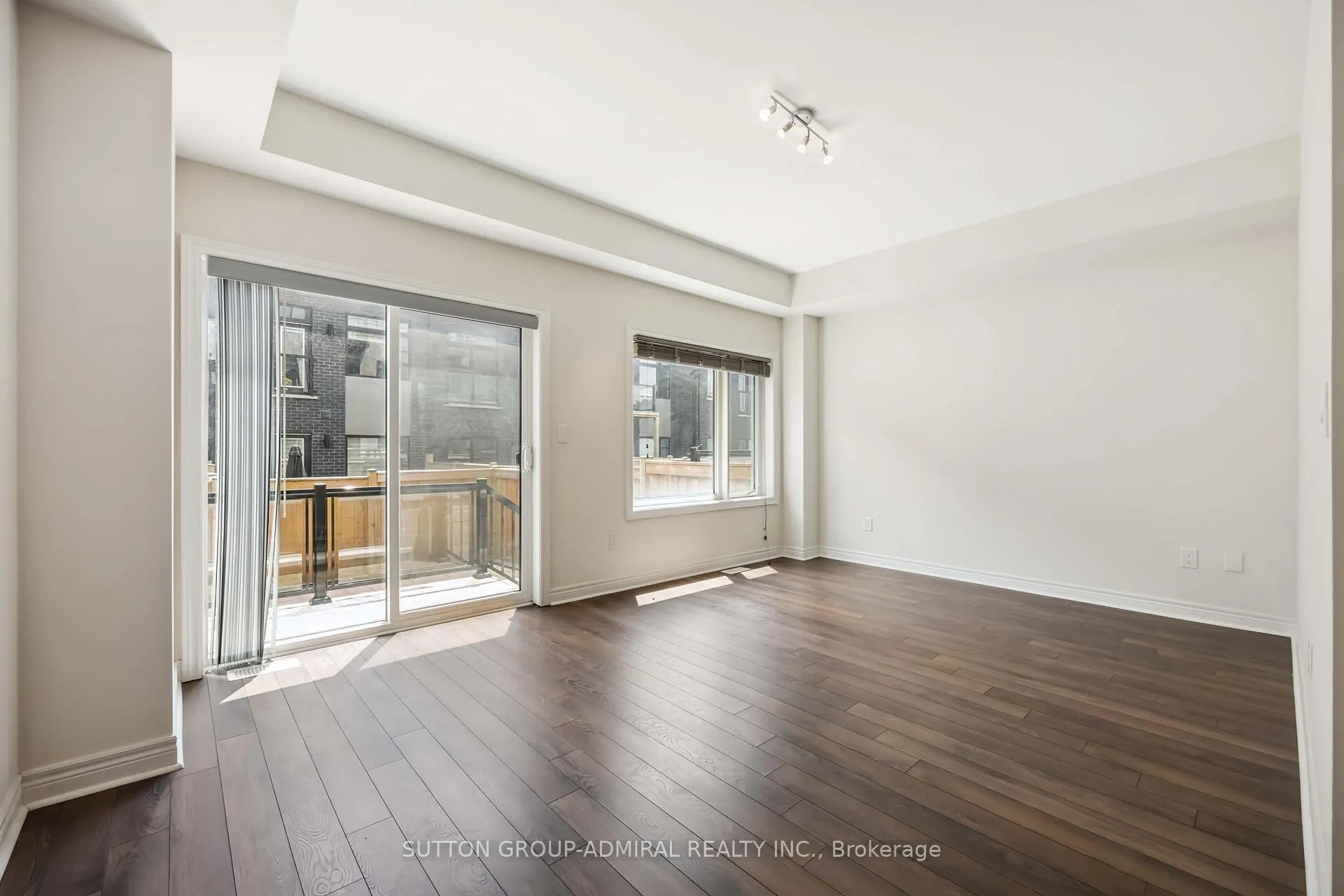 Photo 29 of 107 Lebovic Campus Drive, Vaughan, Patterson — HOMEH