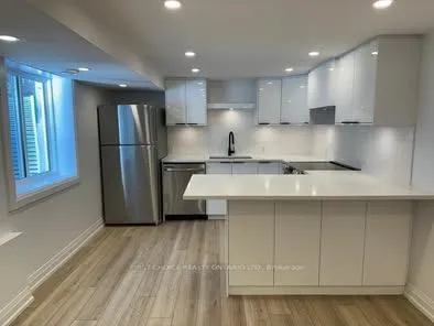 Photo 3 of Unit 2, 696 Holt Crescent, Ottawa, Elmvale Acres — HOMEH