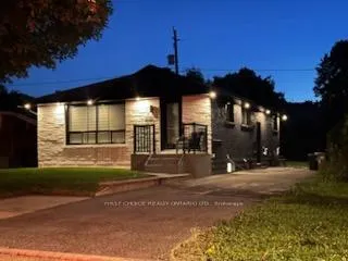 Photo 11 of Unit 2, 696 Holt Crescent, Ottawa, Elmvale Acres — HOMEH