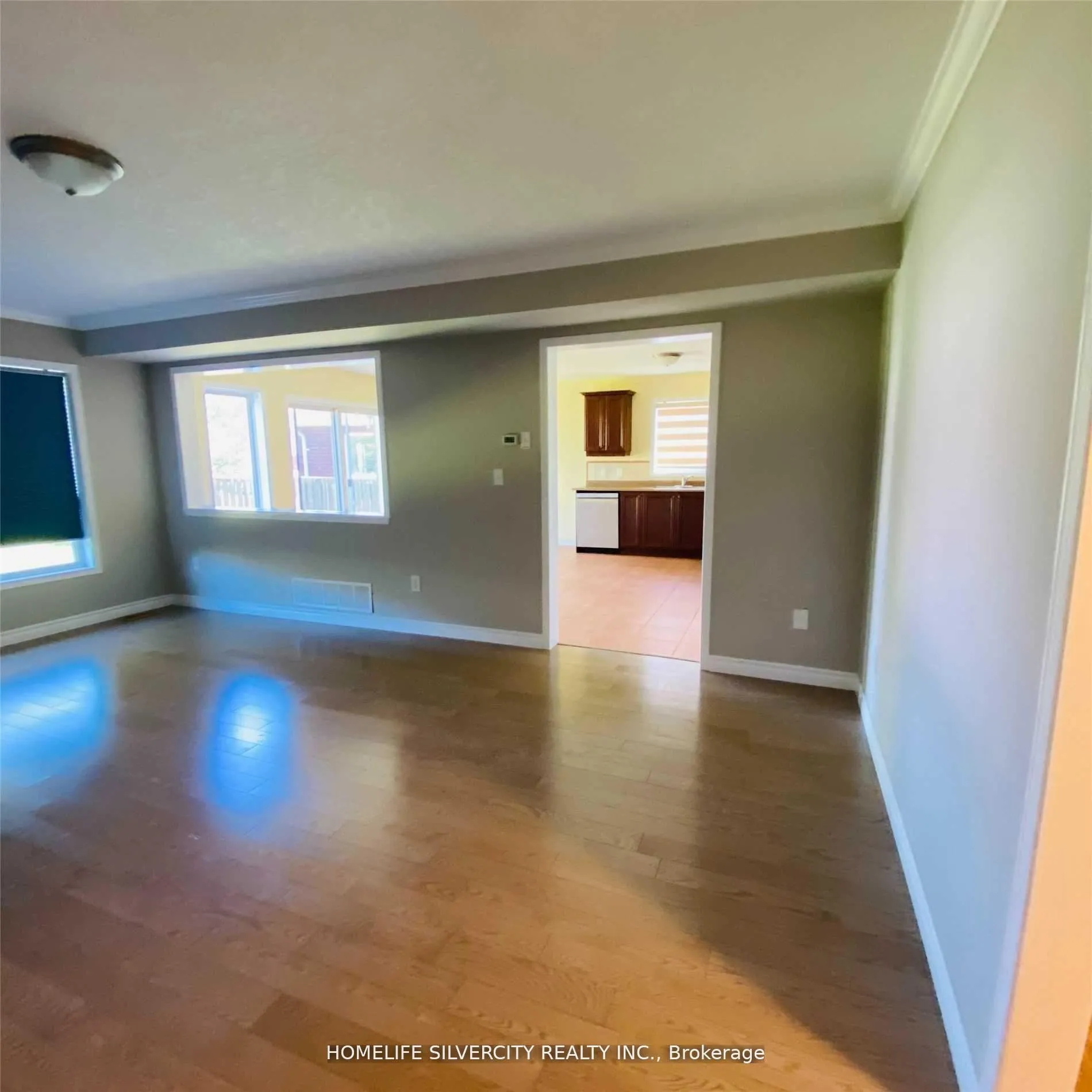 Photo 2 of 3090 Stone Ridge Boulevard, Orillia — HOMEH
