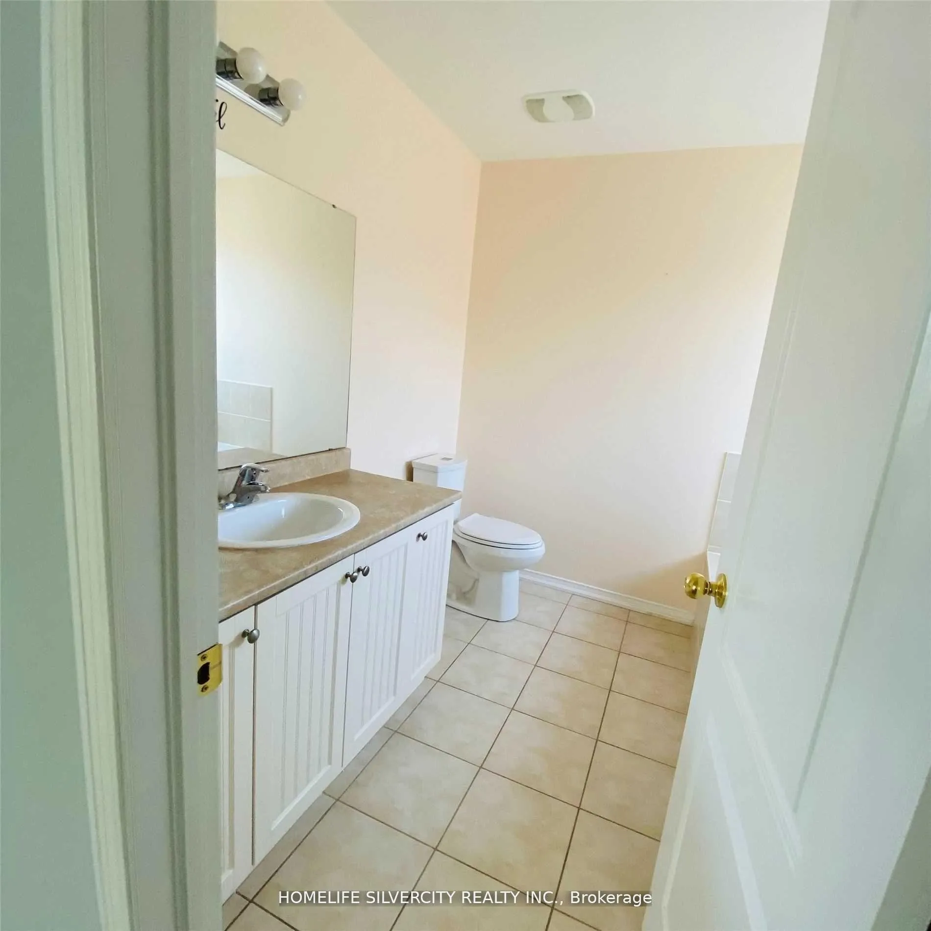 Photo 5 of 3090 Stone Ridge Boulevard, Orillia — HOMEH