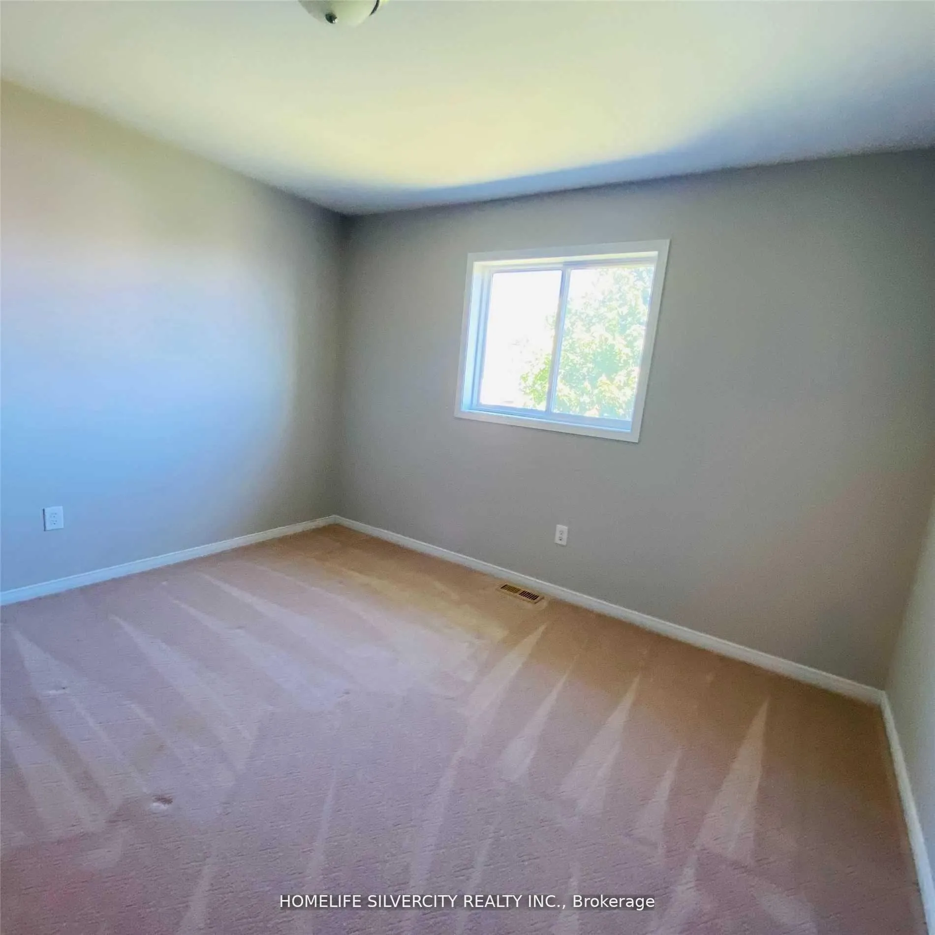 Photo 15 of 3090 Stone Ridge Boulevard, Orillia — HOMEH