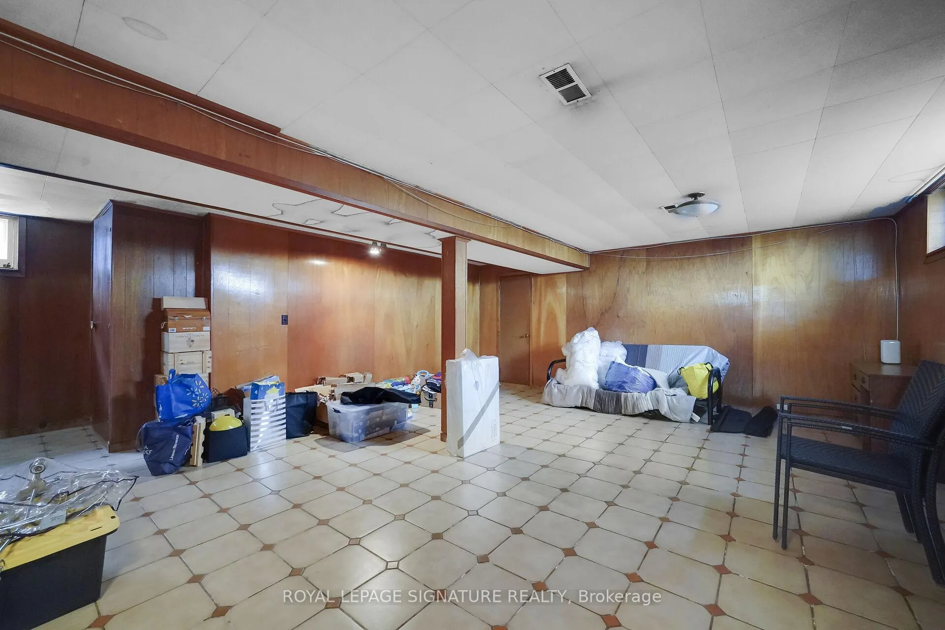 Photo 21 of 22 Hamptonbrook Drive, Etobicoke, Willowridge-Martingrove-Richview — HOMEH