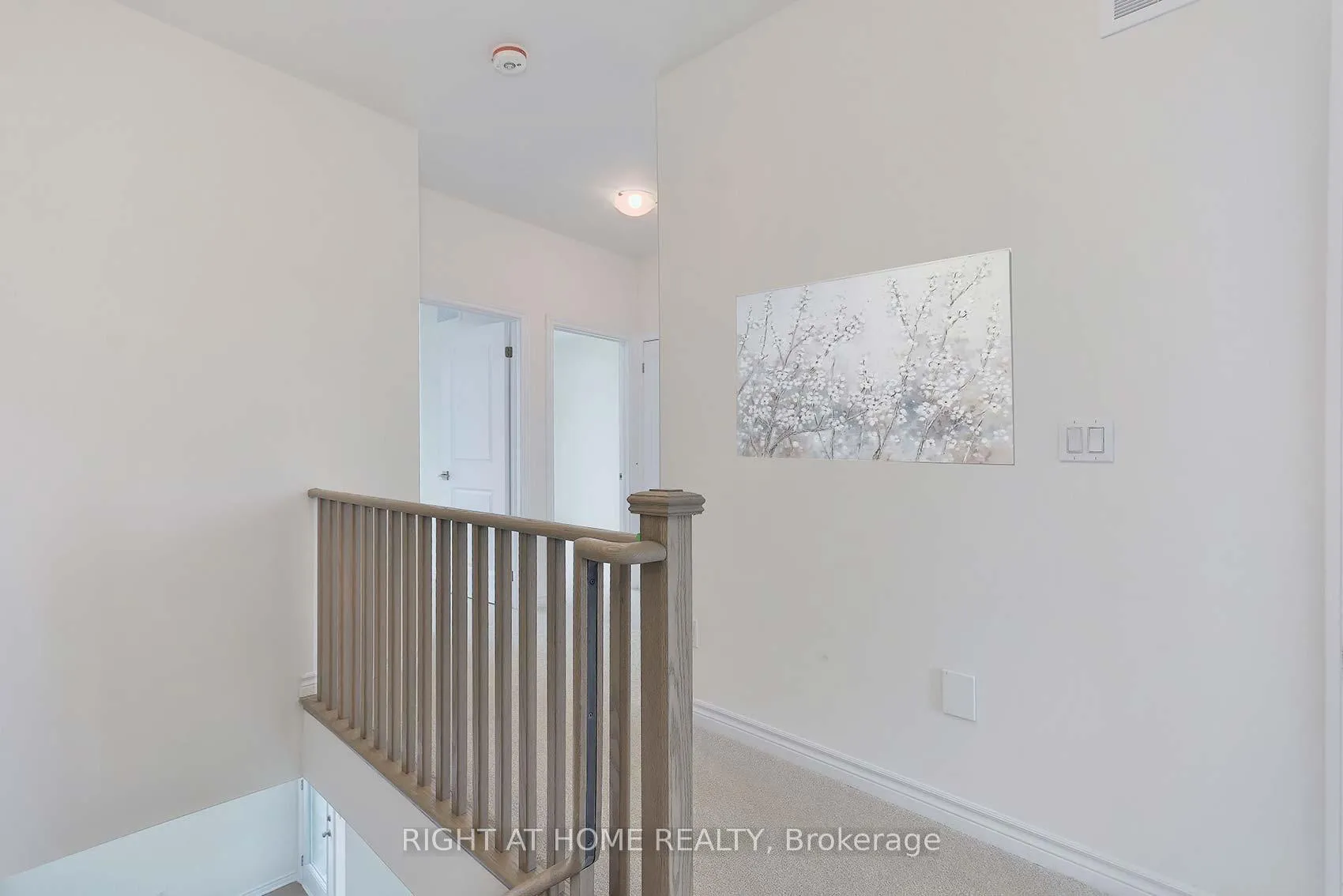 Photo 17 of 19 Paradox Street, Vaughan, Elder Mills — HOMEH