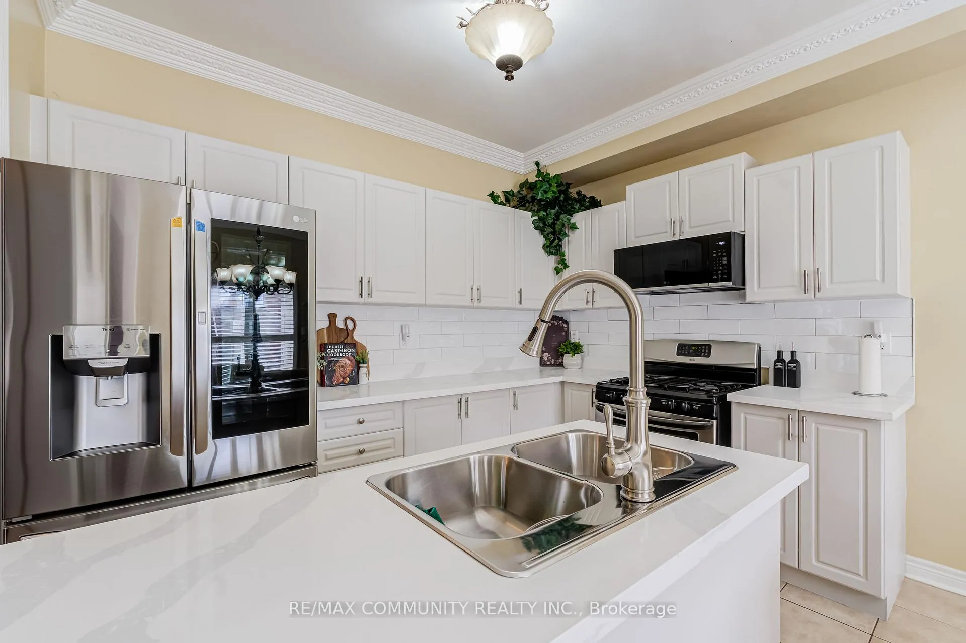 Photo 25 of 96 Cindy Nicholas Drive, Scarborough, Morningside — HOMEH