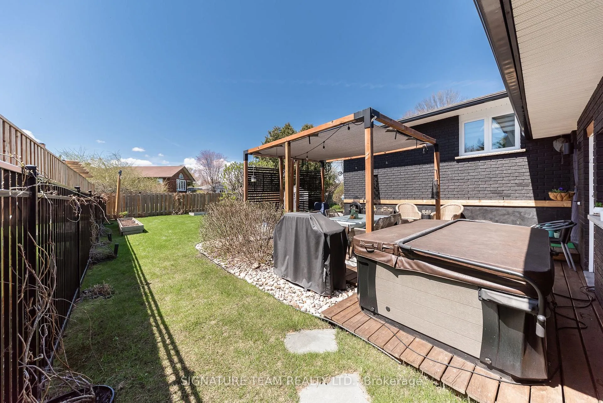 Photo 3 of 130 Noik Drive, Pembroke — HOMEH
