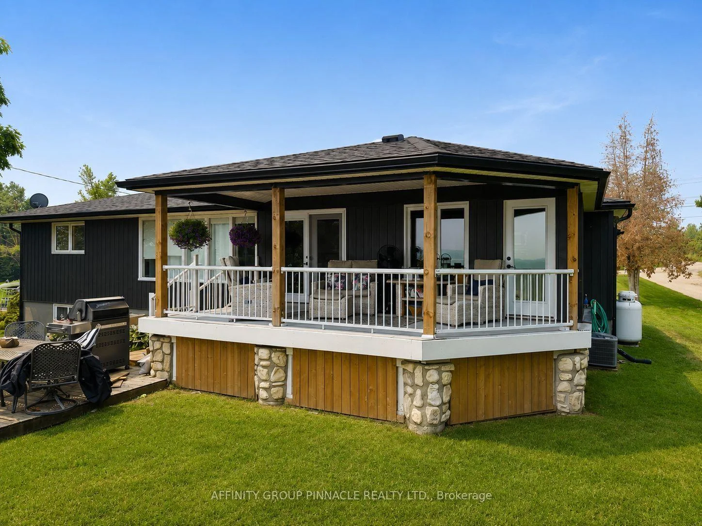Photo 34 of 47 Alton Road, Kawartha Lakes, Fenelon — HOMEH