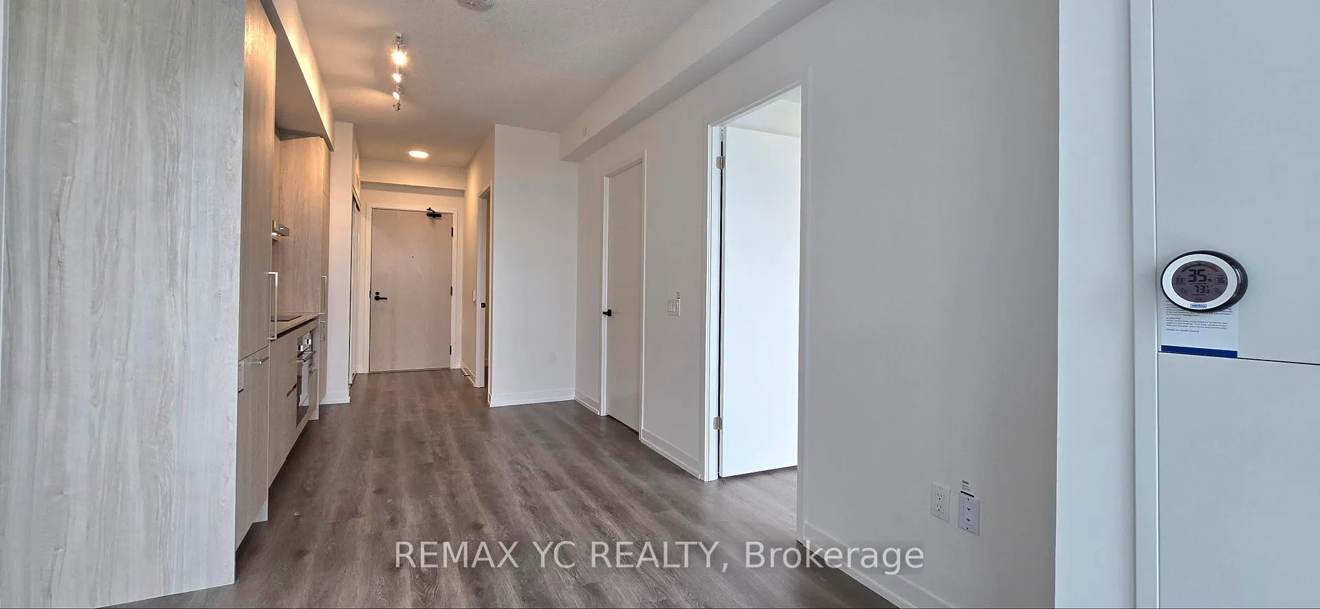 Photo 6 of Unit 4303, 225 Commerce Street, Vaughan, Vaughan Corporate Centre — HOMEH