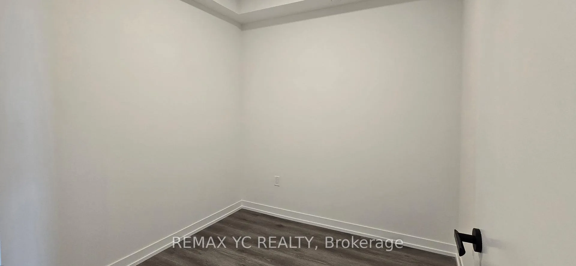 Photo 9 of Unit 4303, 225 Commerce Street, Vaughan, Vaughan Corporate Centre — HOMEH