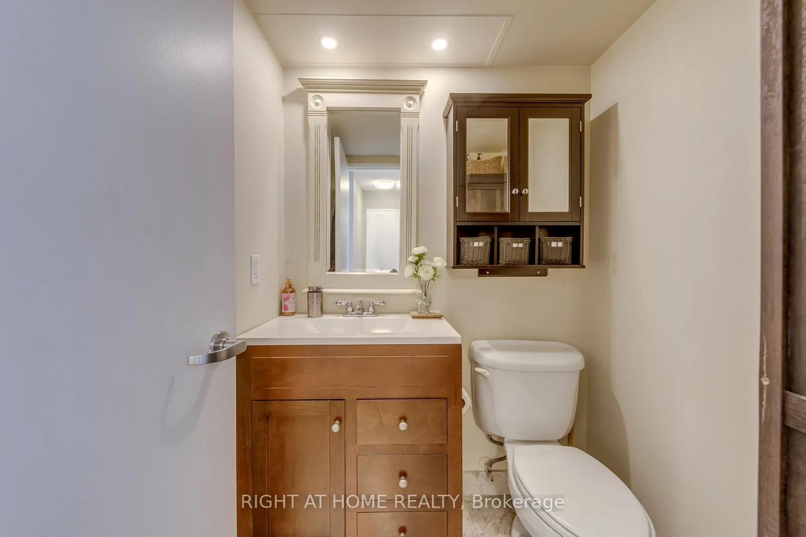 Photo 28 of Unit 607, 50 Elm Drive E, Mississauga, Mississauga Valleys — HOMEH