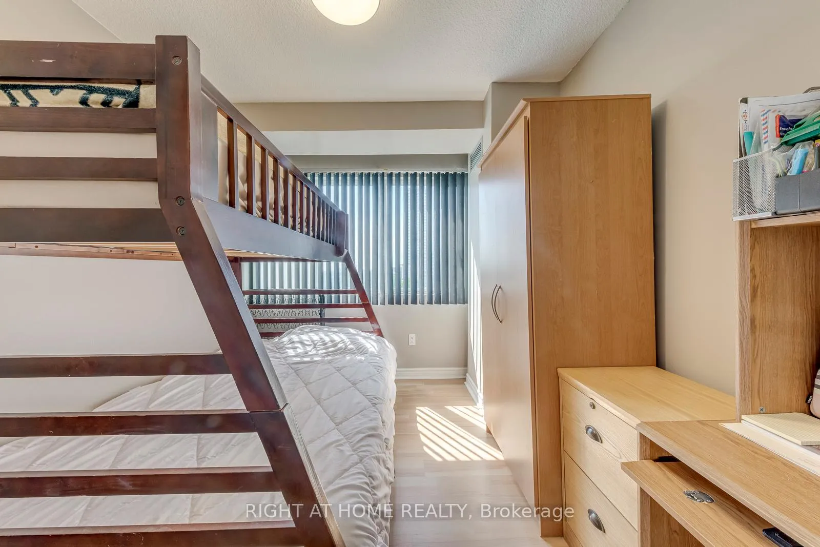 Photo 31 of Unit 607, 50 Elm Drive E, Mississauga, Mississauga Valleys — HOMEH