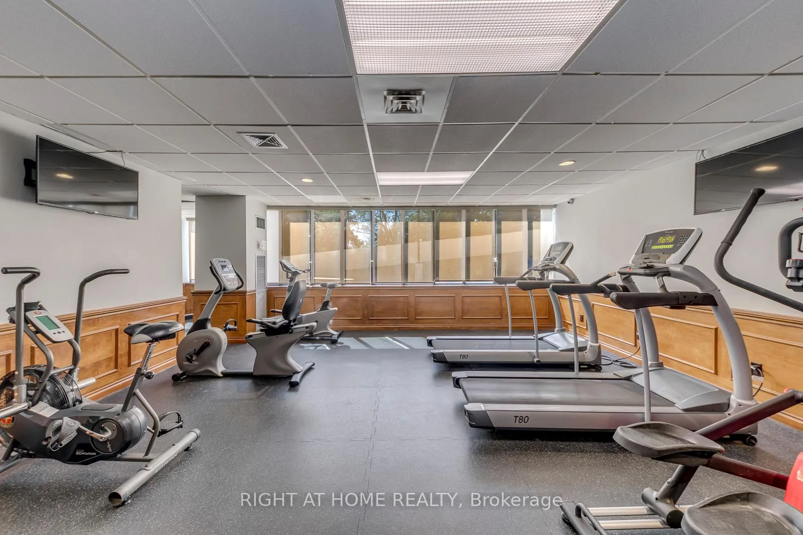 Photo 38 of Unit 607, 50 Elm Drive E, Mississauga, Mississauga Valleys — HOMEH