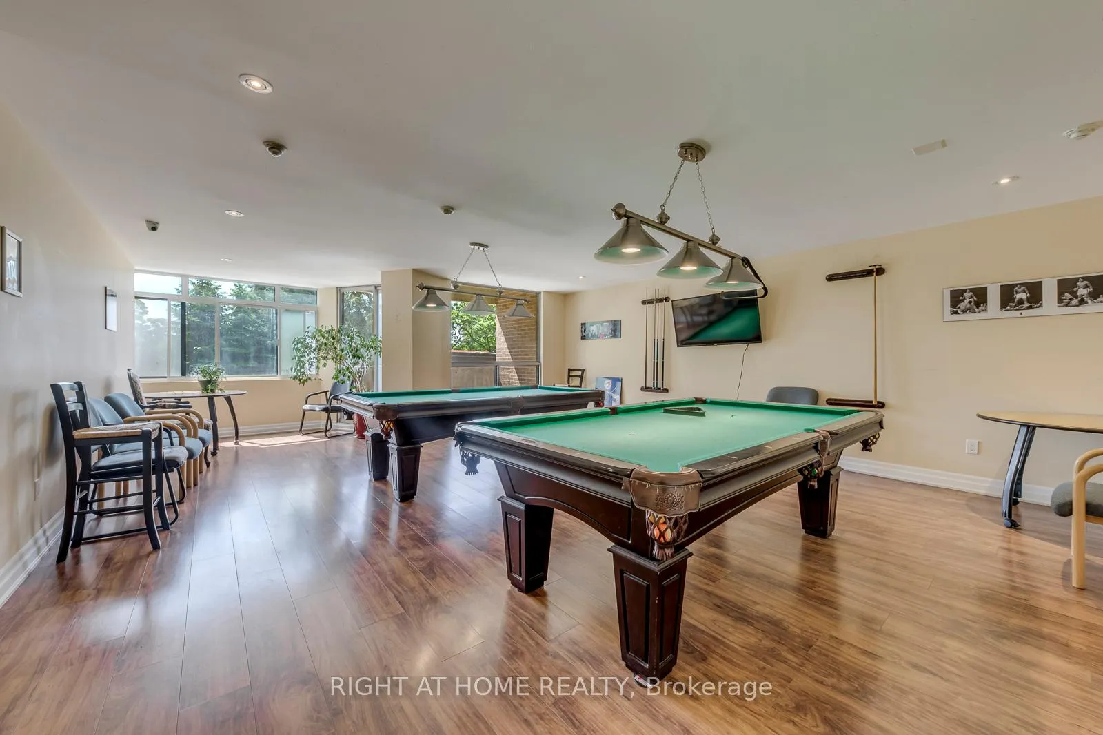 Photo 44 of Unit 607, 50 Elm Drive E, Mississauga, Mississauga Valleys — HOMEH