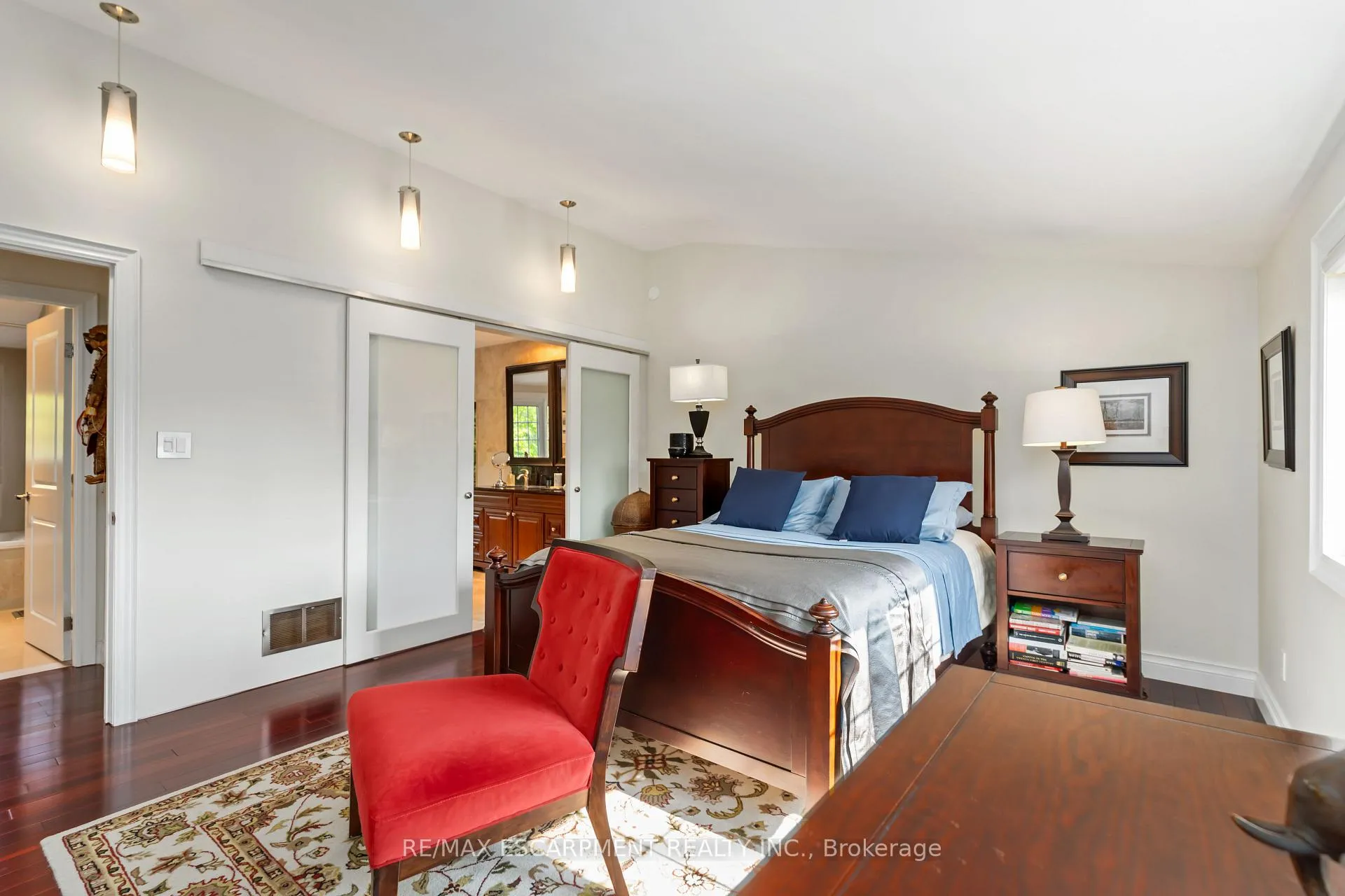 Photo 33 of 493 Ridge Road E, Grimsby, Grimsby Escarpment — HOMEH