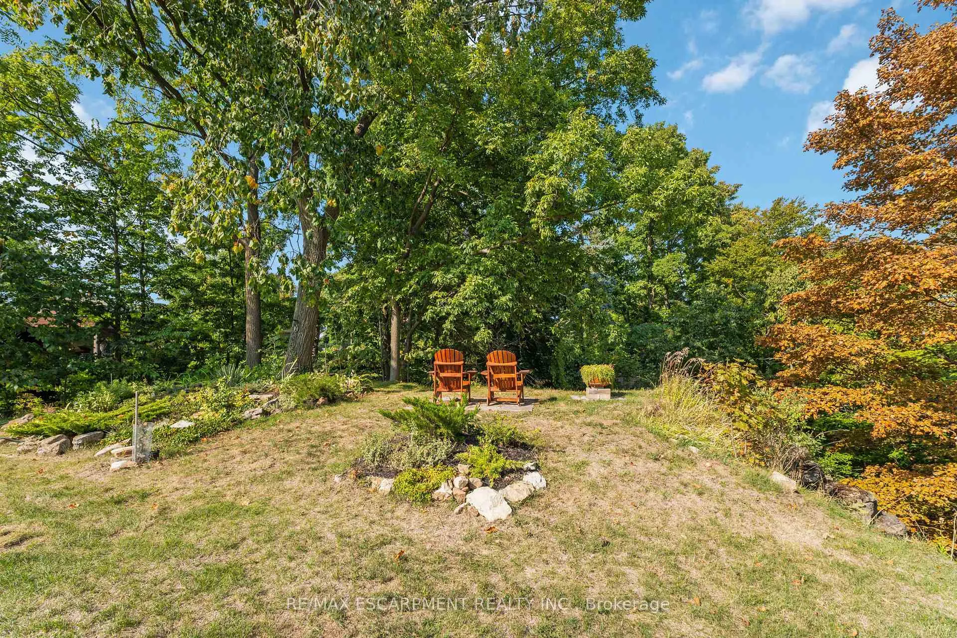 Photo 45 of 493 Ridge Road E, Grimsby, Grimsby Escarpment — HOMEH