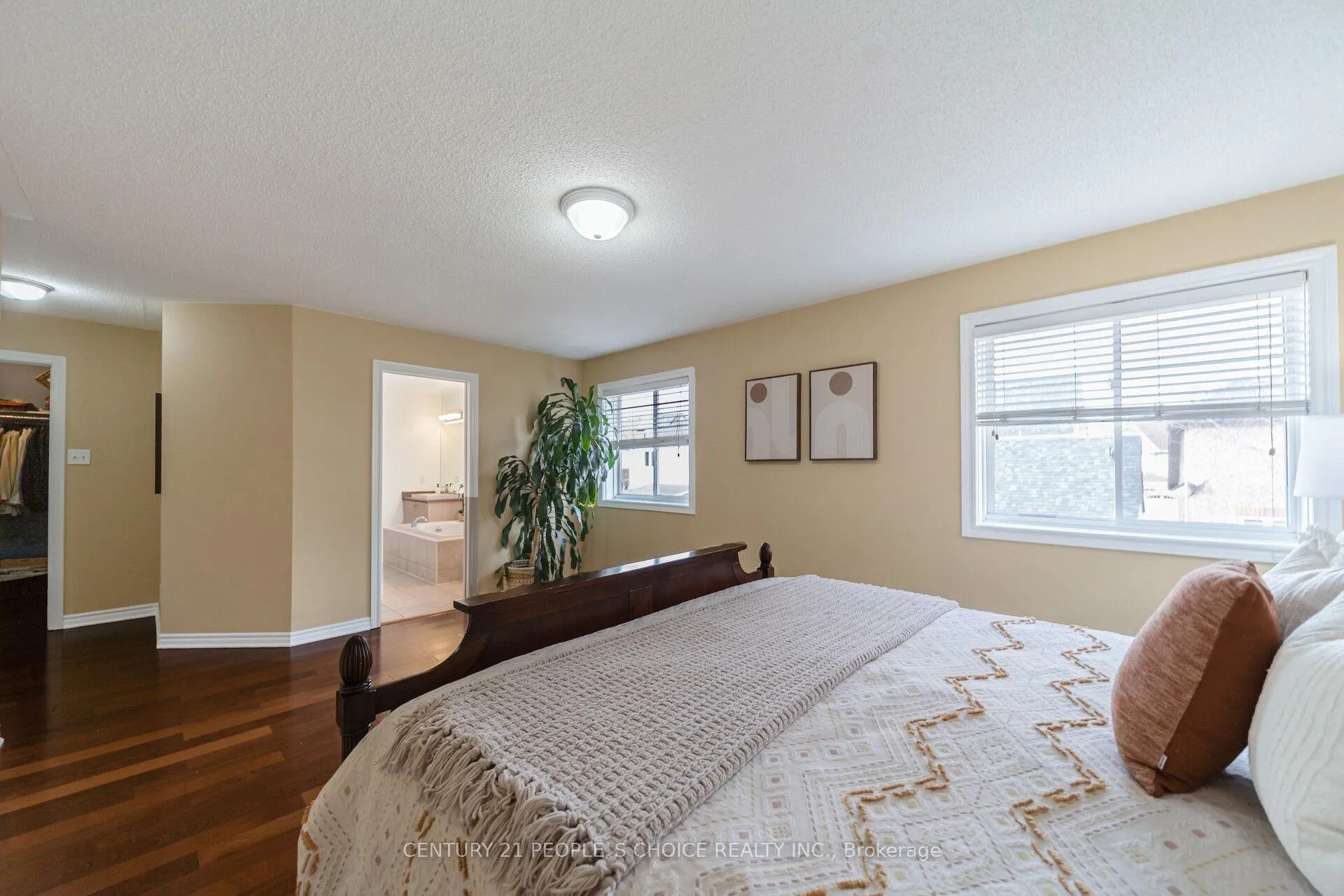 Photo 28 of 7107 Appletree Lane, Mississauga, Meadowvale Village — HOMEH