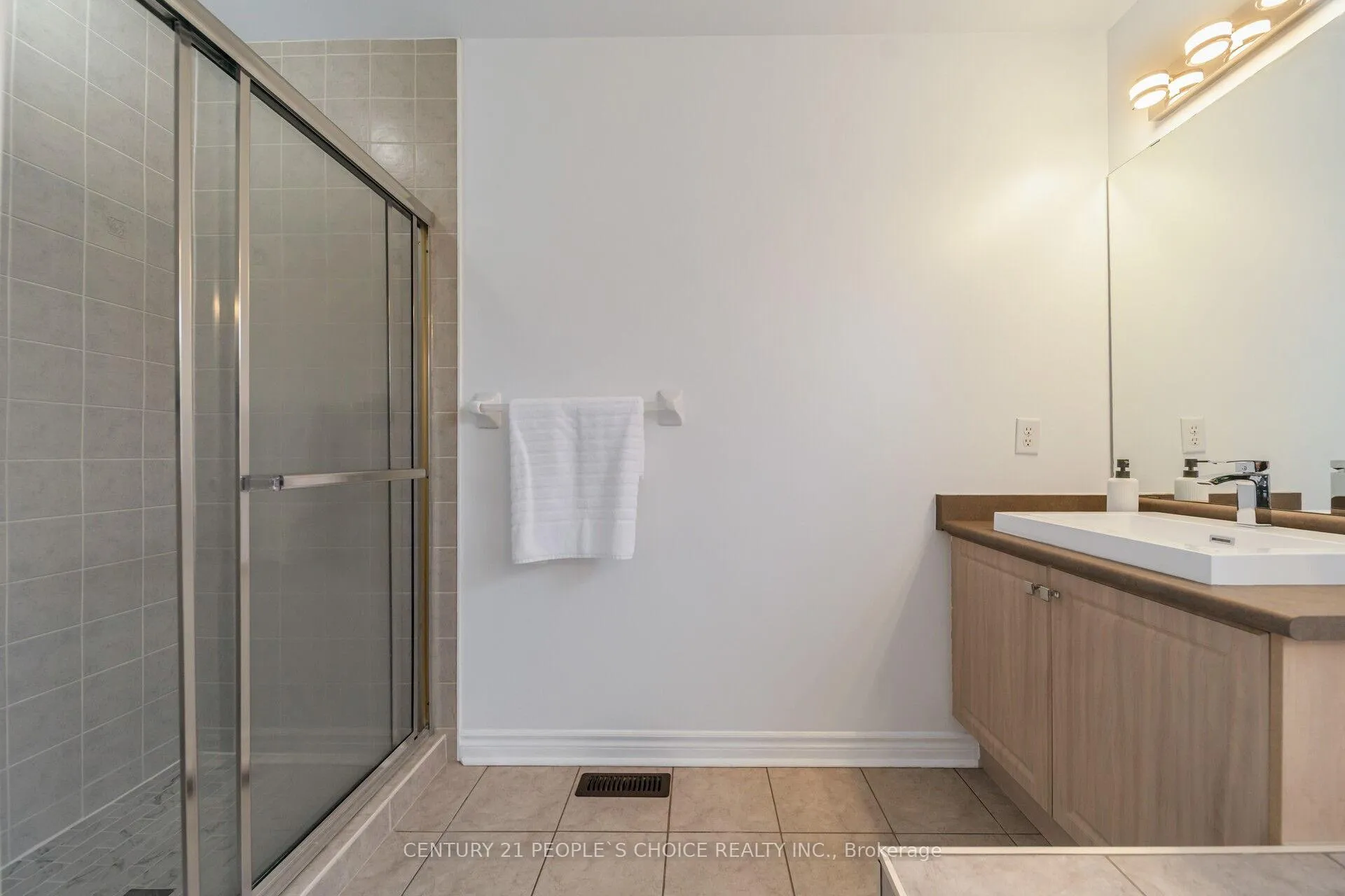 Photo 31 of 7107 Appletree Lane, Mississauga, Meadowvale Village — HOMEH