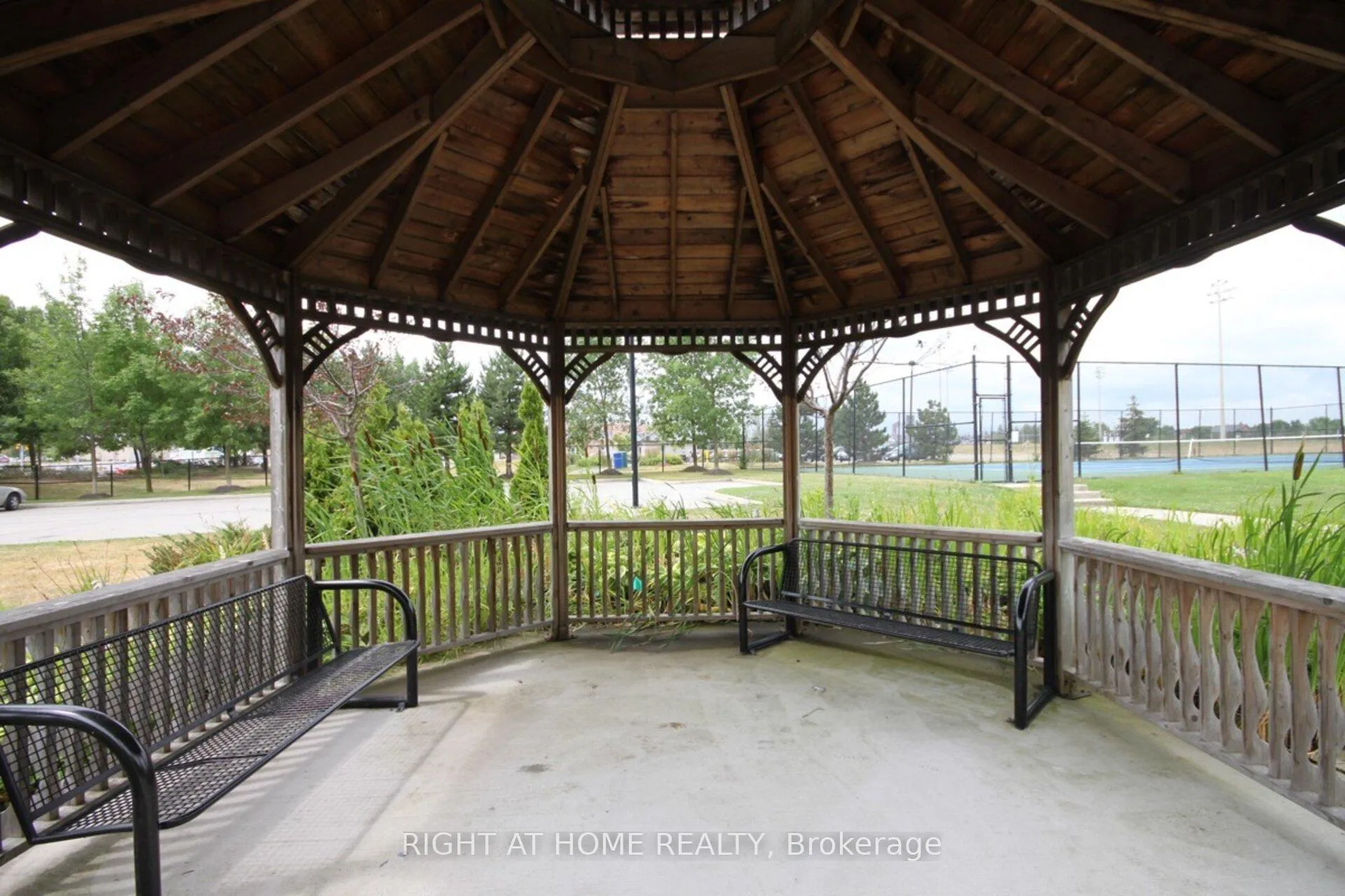 Photo 2 of Unit 1211, 2545 Erin Centre Boulevard, Mississauga, Central Erin Mills — HOMEH
