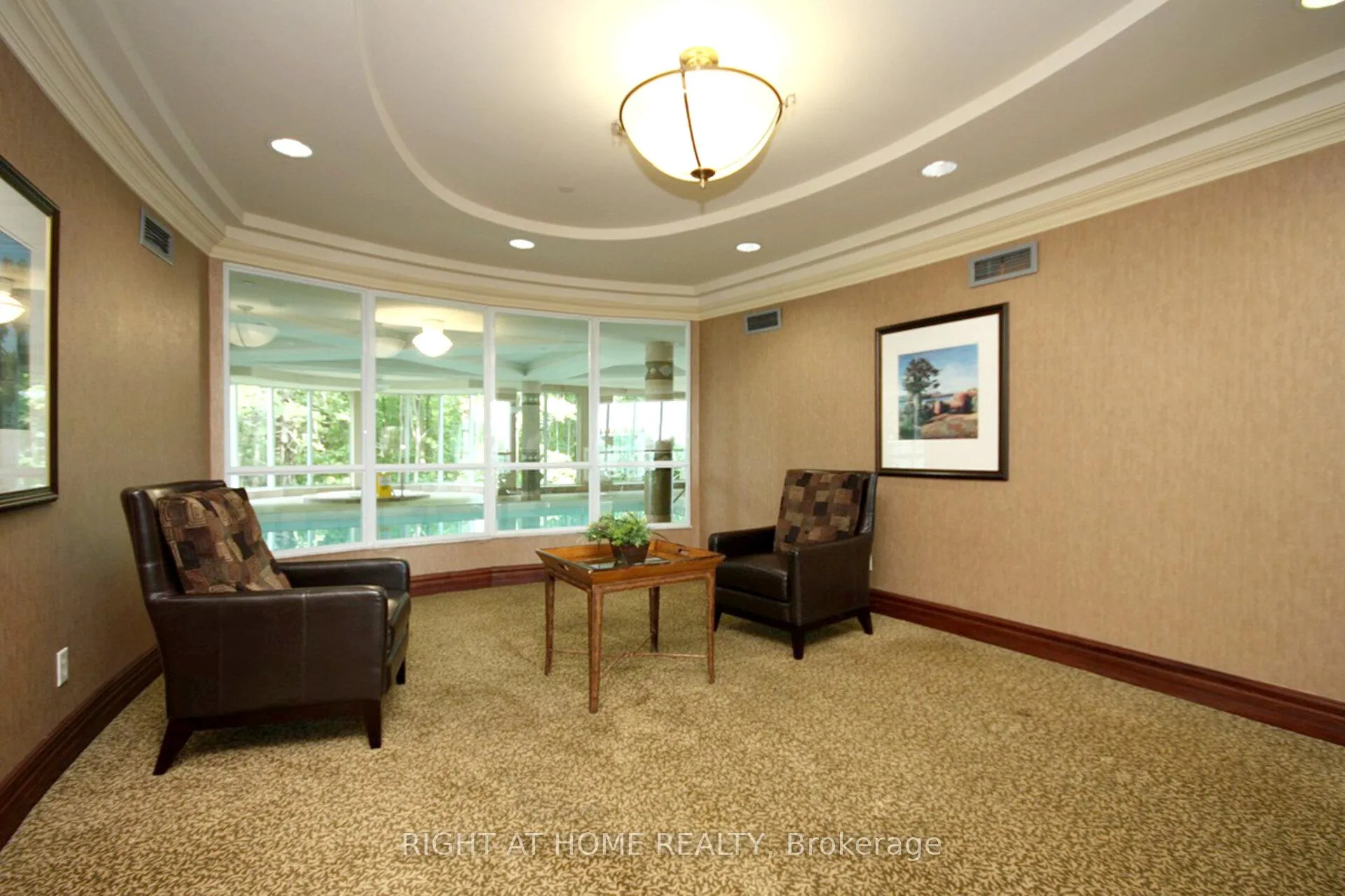 Photo 5 of Unit 1211, 2545 Erin Centre Boulevard, Mississauga, Central Erin Mills — HOMEH