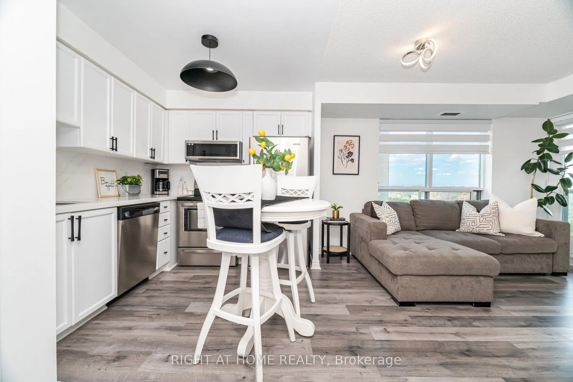 Photo 38 of Unit 1211, 2545 Erin Centre Boulevard, Mississauga, Central Erin Mills — HOMEH