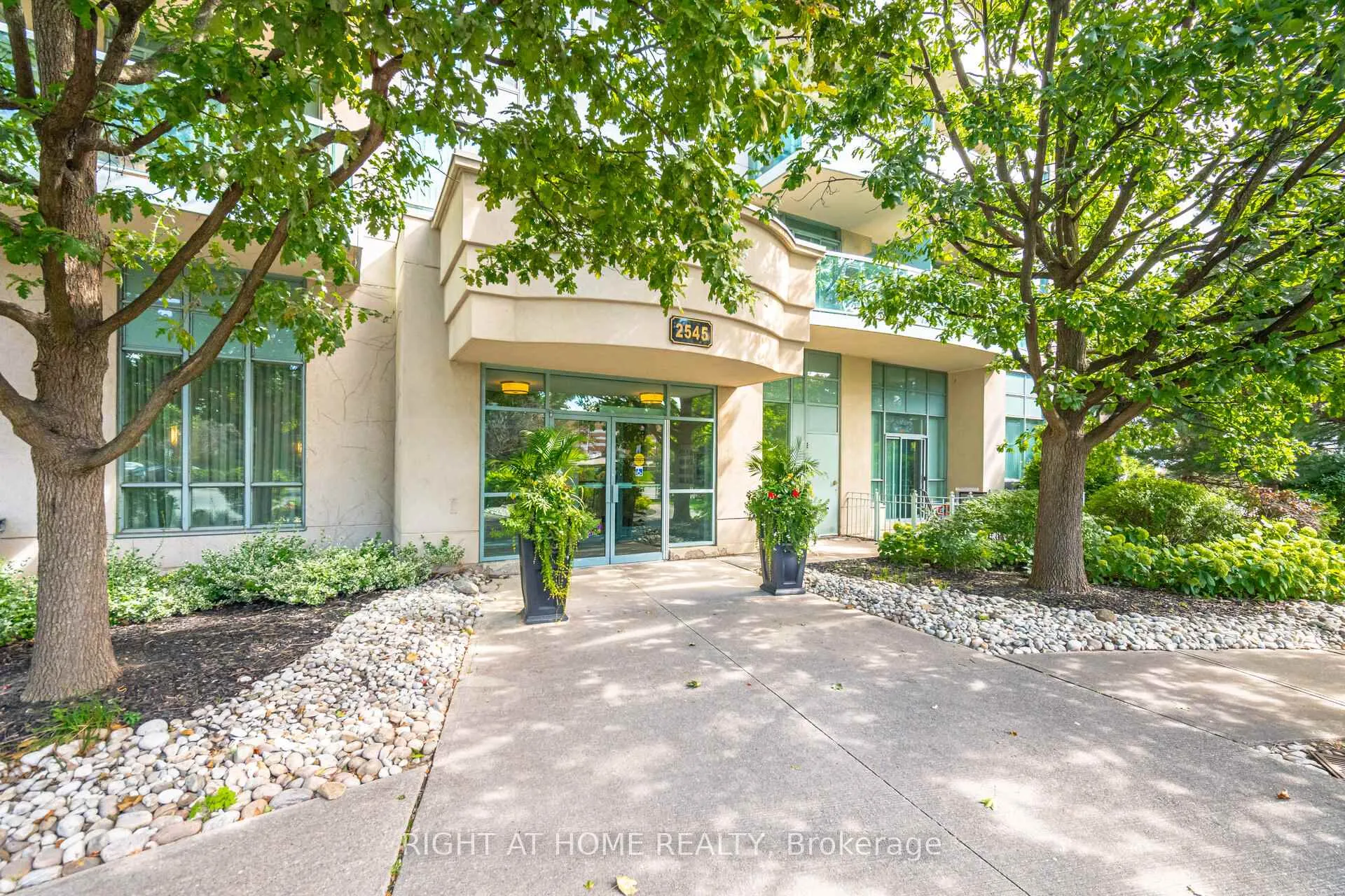 Photo 42 of Unit 1211, 2545 Erin Centre Boulevard, Mississauga, Central Erin Mills — HOMEH