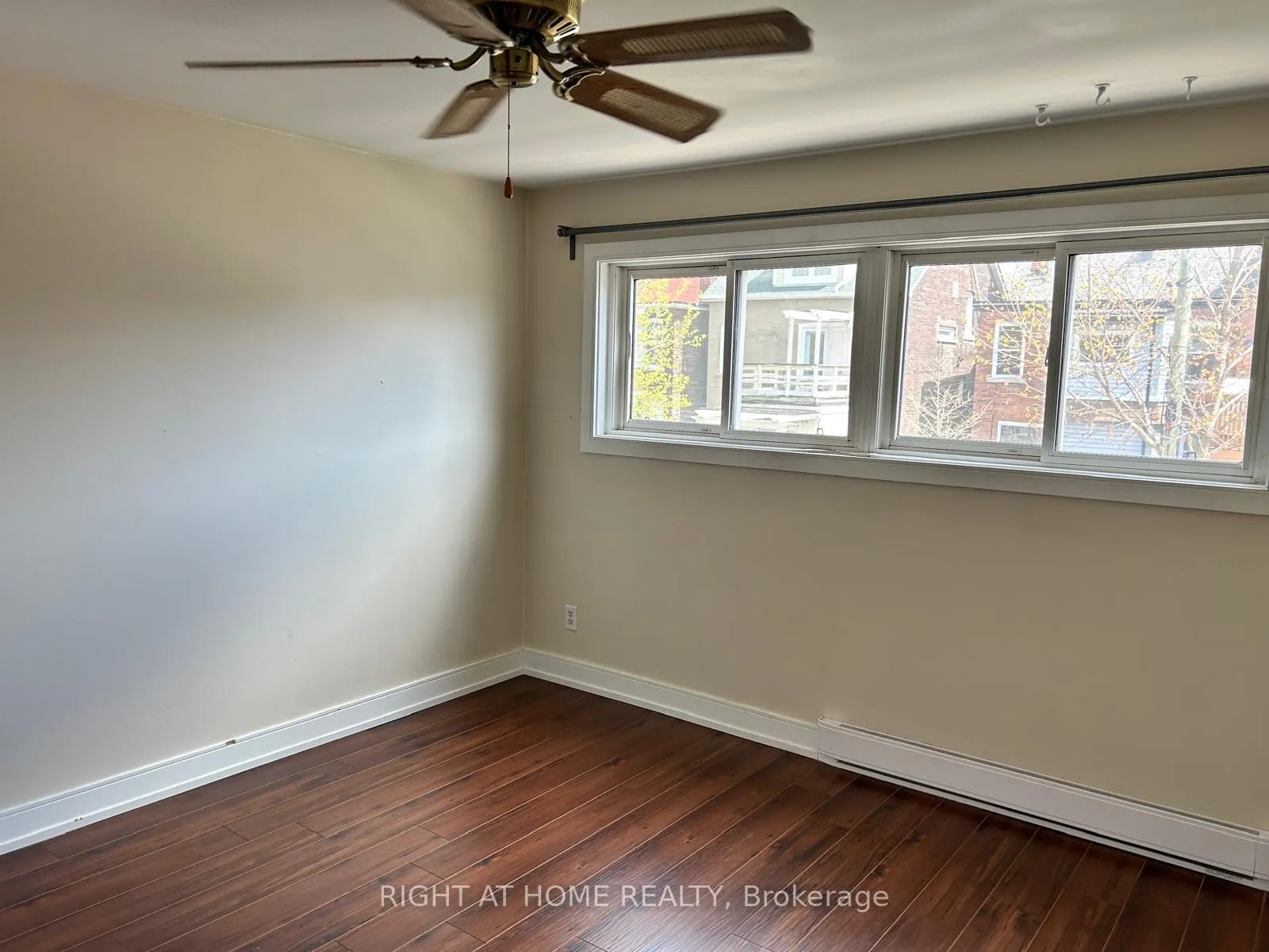 Photo 15 of Unit 2, 1666 Queen Street E, Toronto, The Beaches — HOMEH