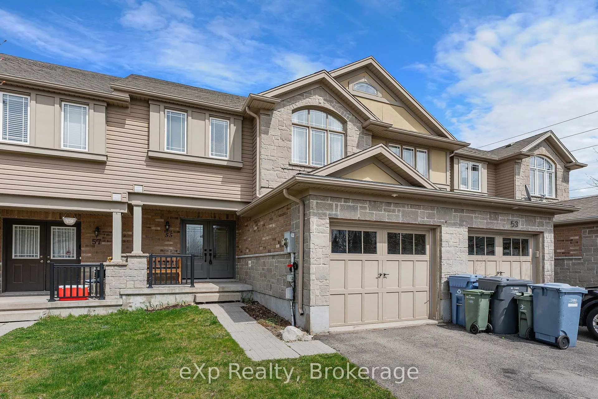 Photo 3 of 55 Laughland Lane, Guelph, Pineridge/Westminster Woods — HOMEH